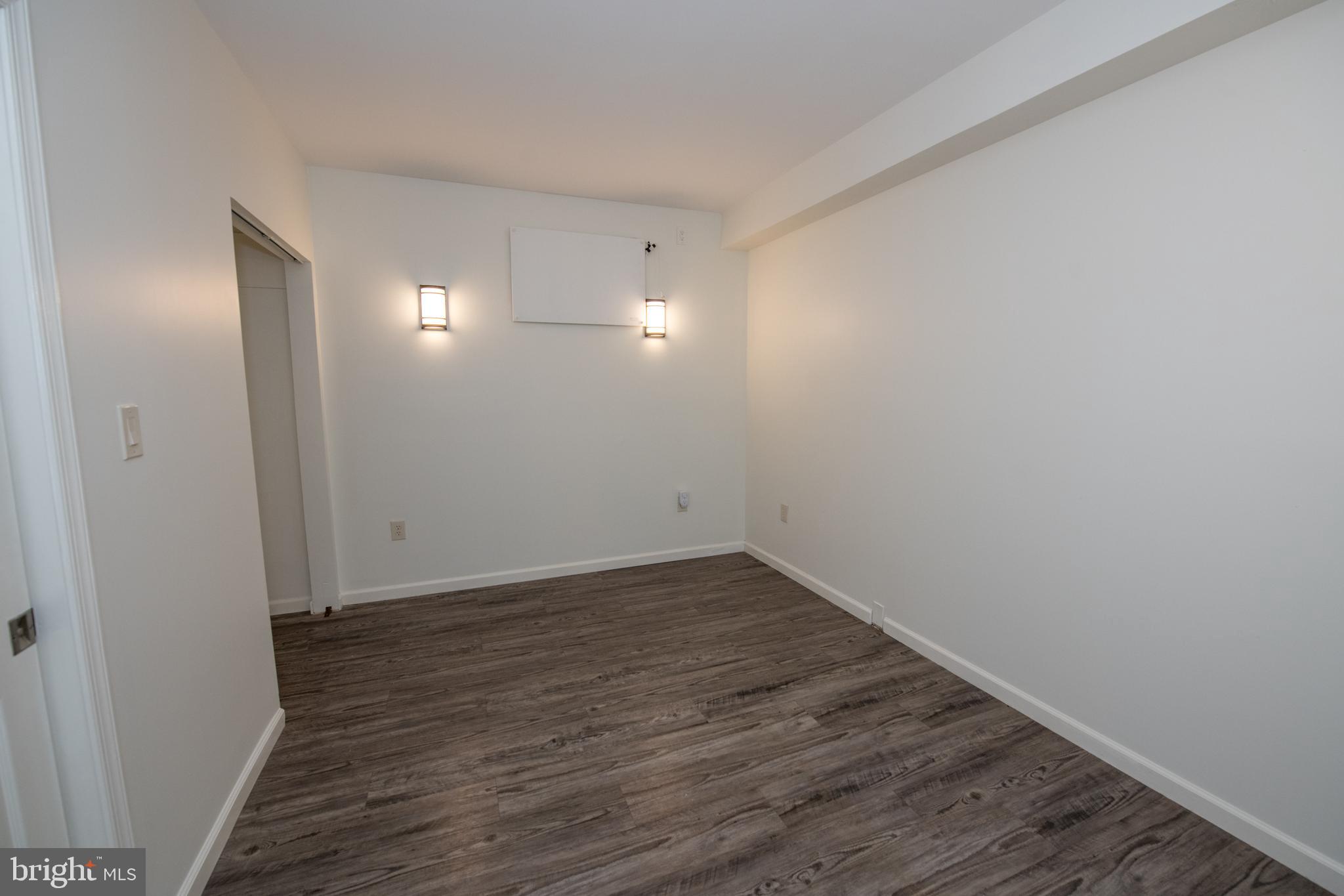 LEGACY OAKS - Residential