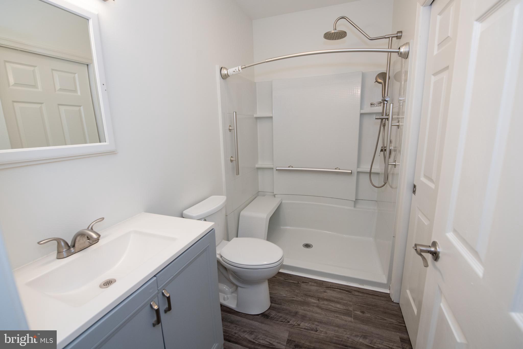 LEGACY OAKS - Residential