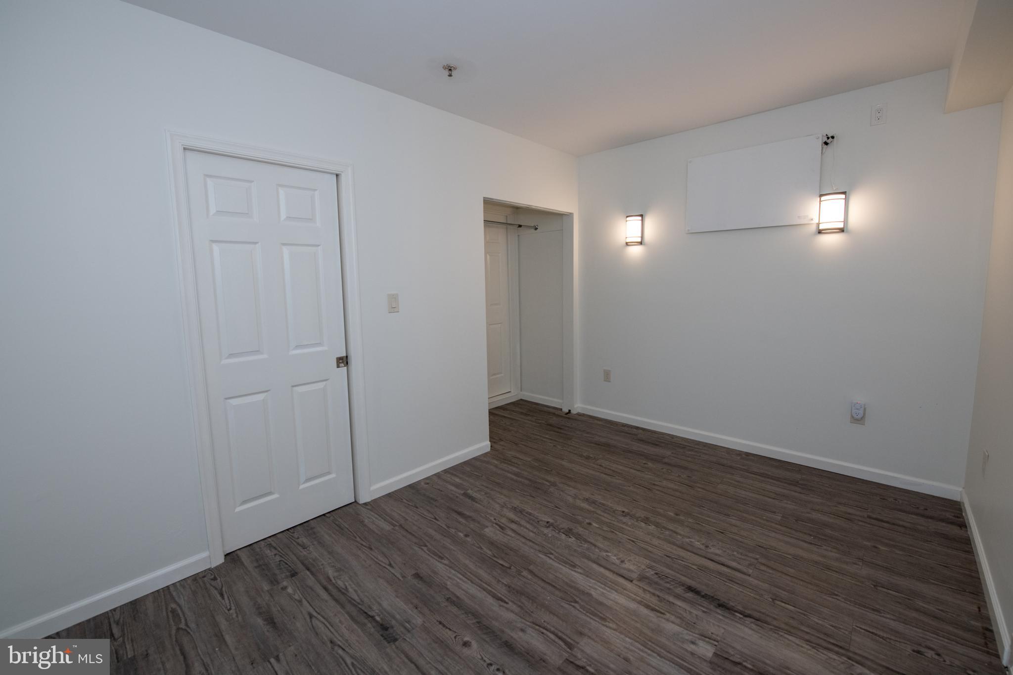 LEGACY OAKS - Residential