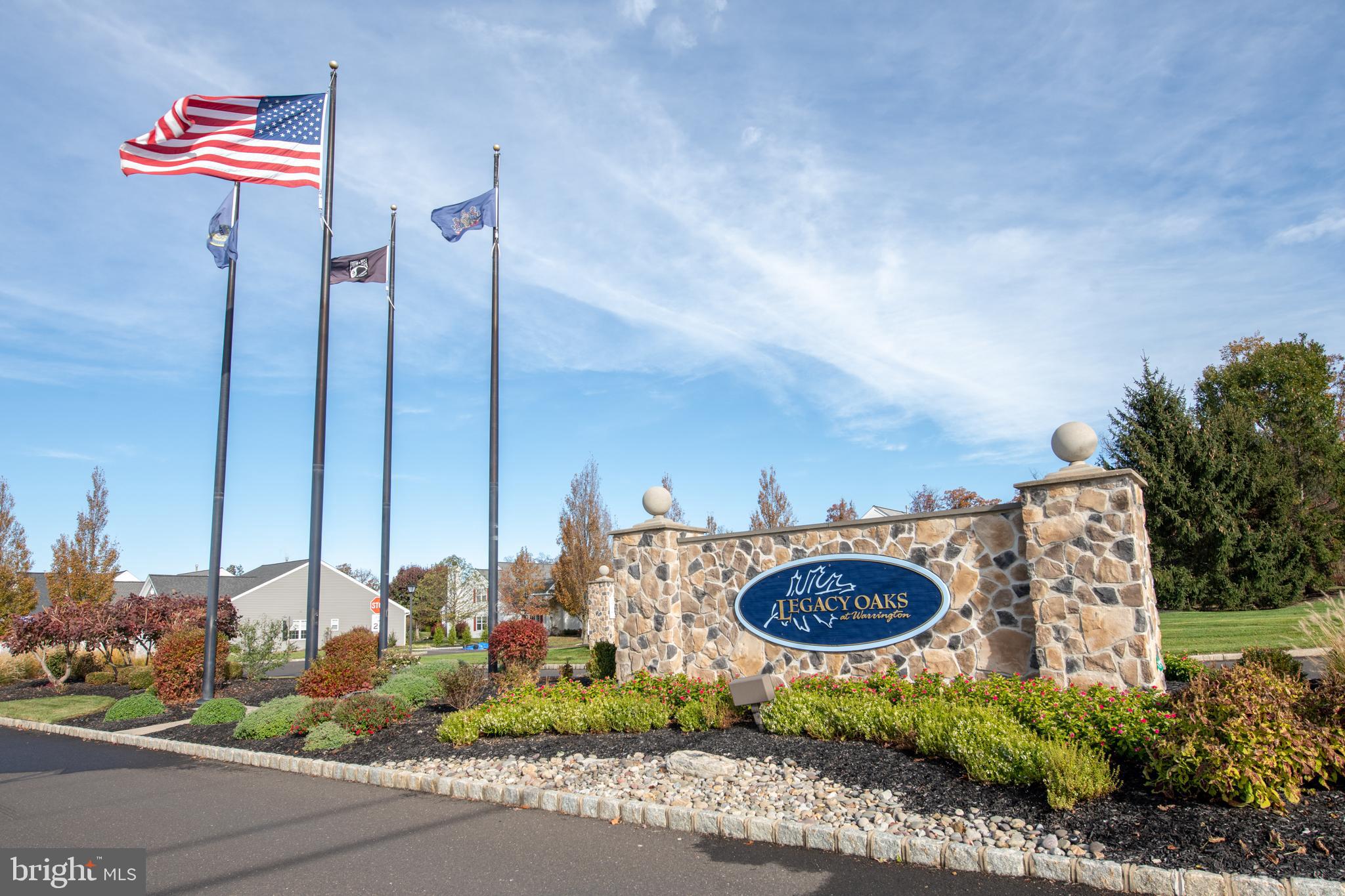 LEGACY OAKS - Residential