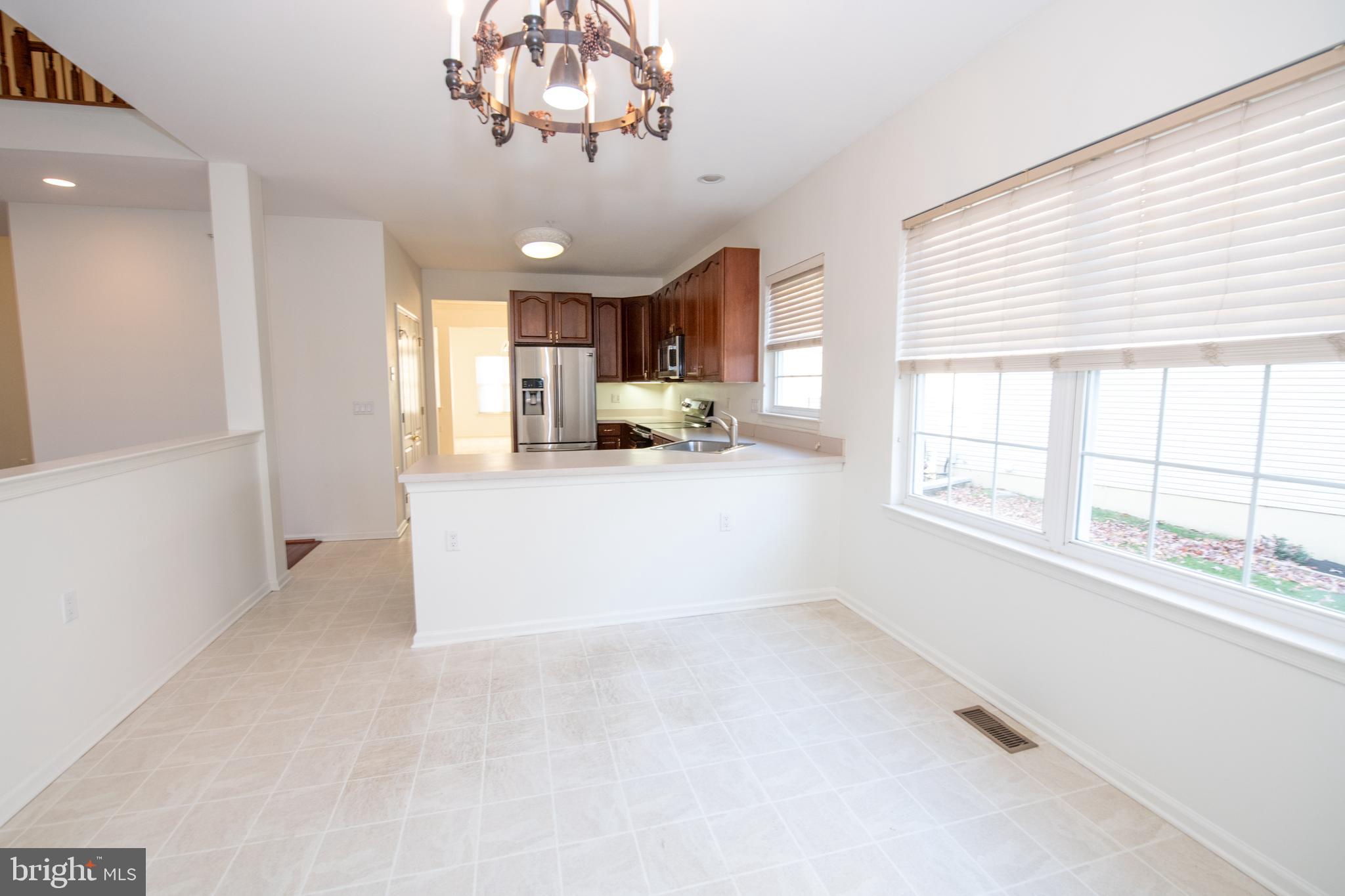 LEGACY OAKS - Residential