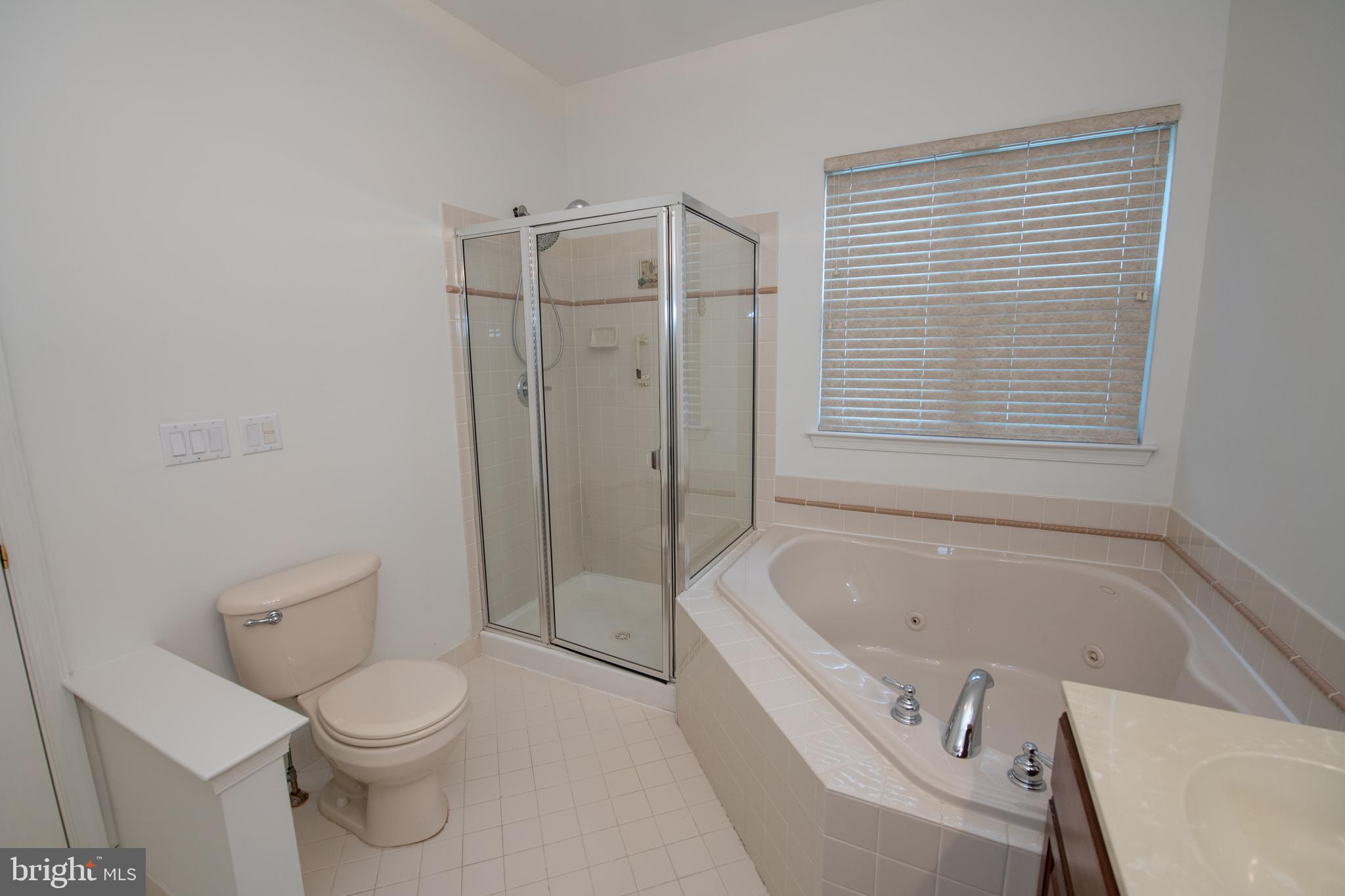 LEGACY OAKS - Residential