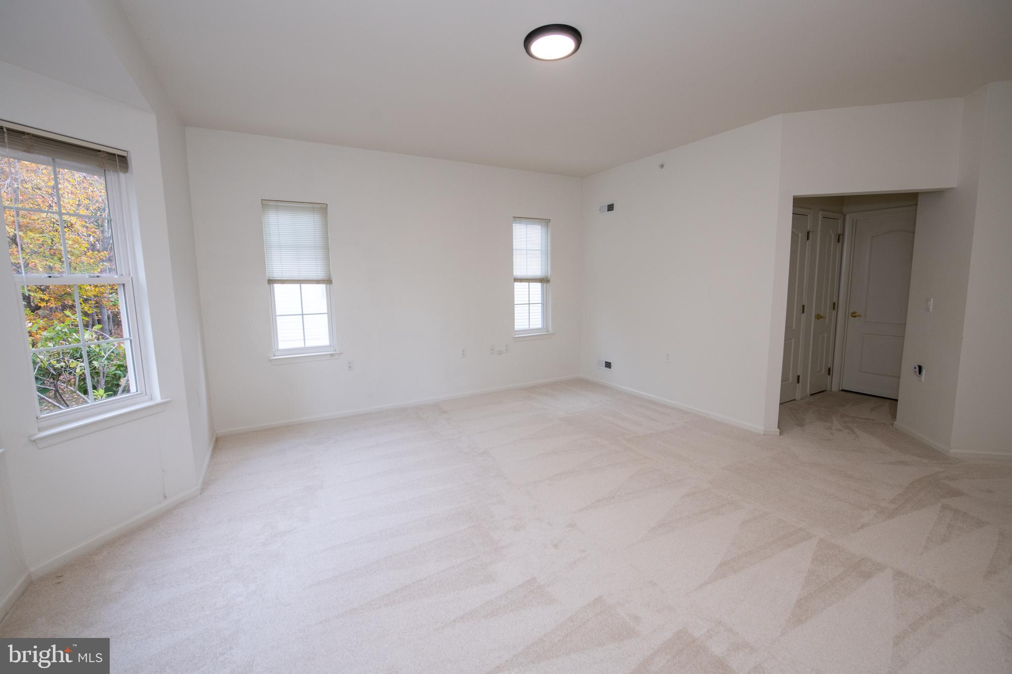 LEGACY OAKS - Residential