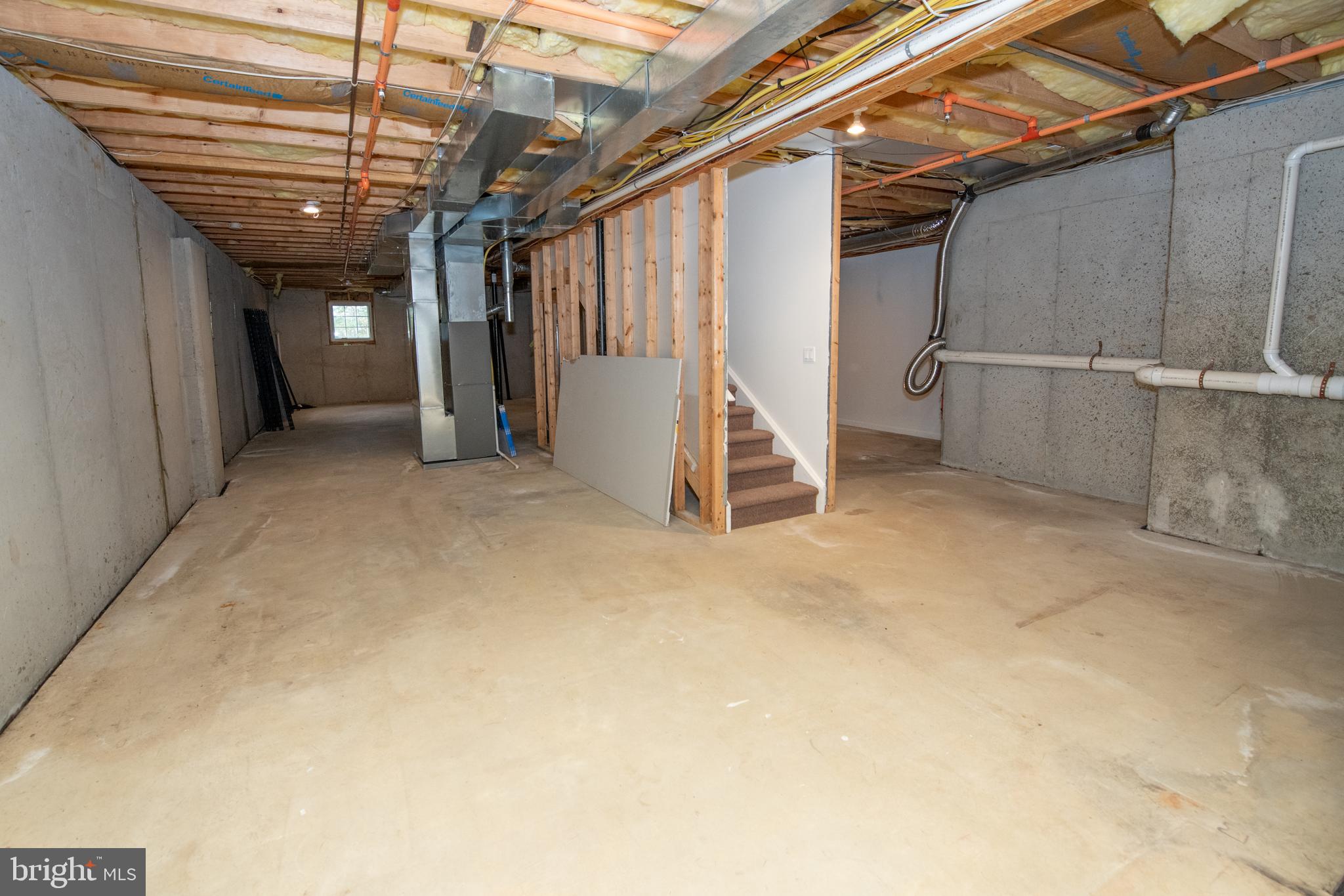 LEGACY OAKS - Residential