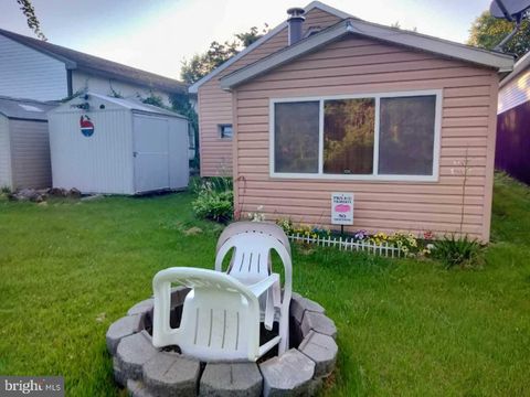 3 KENEN COVE GLEN 9 EARLEVILLE MD 21919