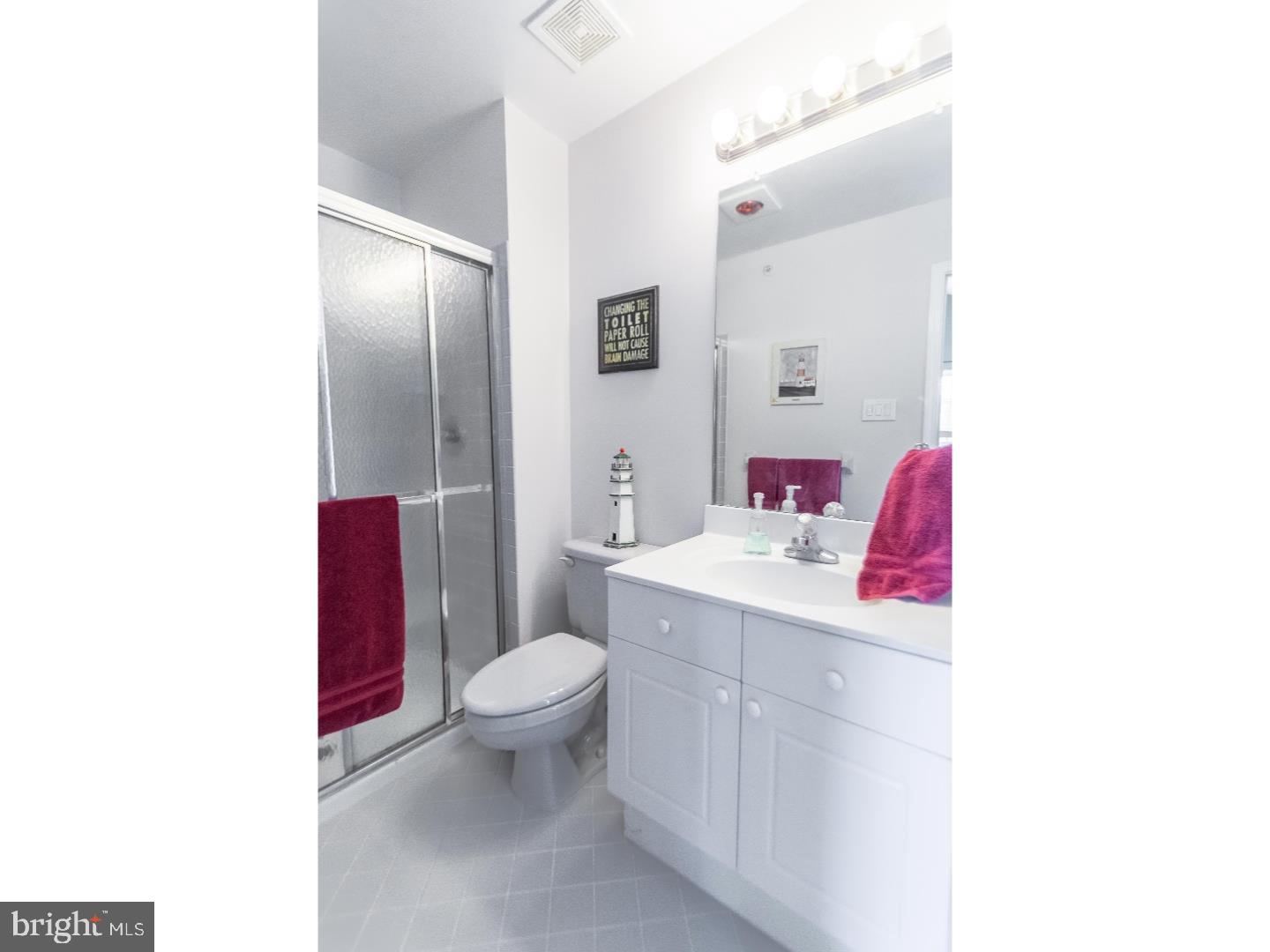 COUNTRY CROSSING - Residential Lease