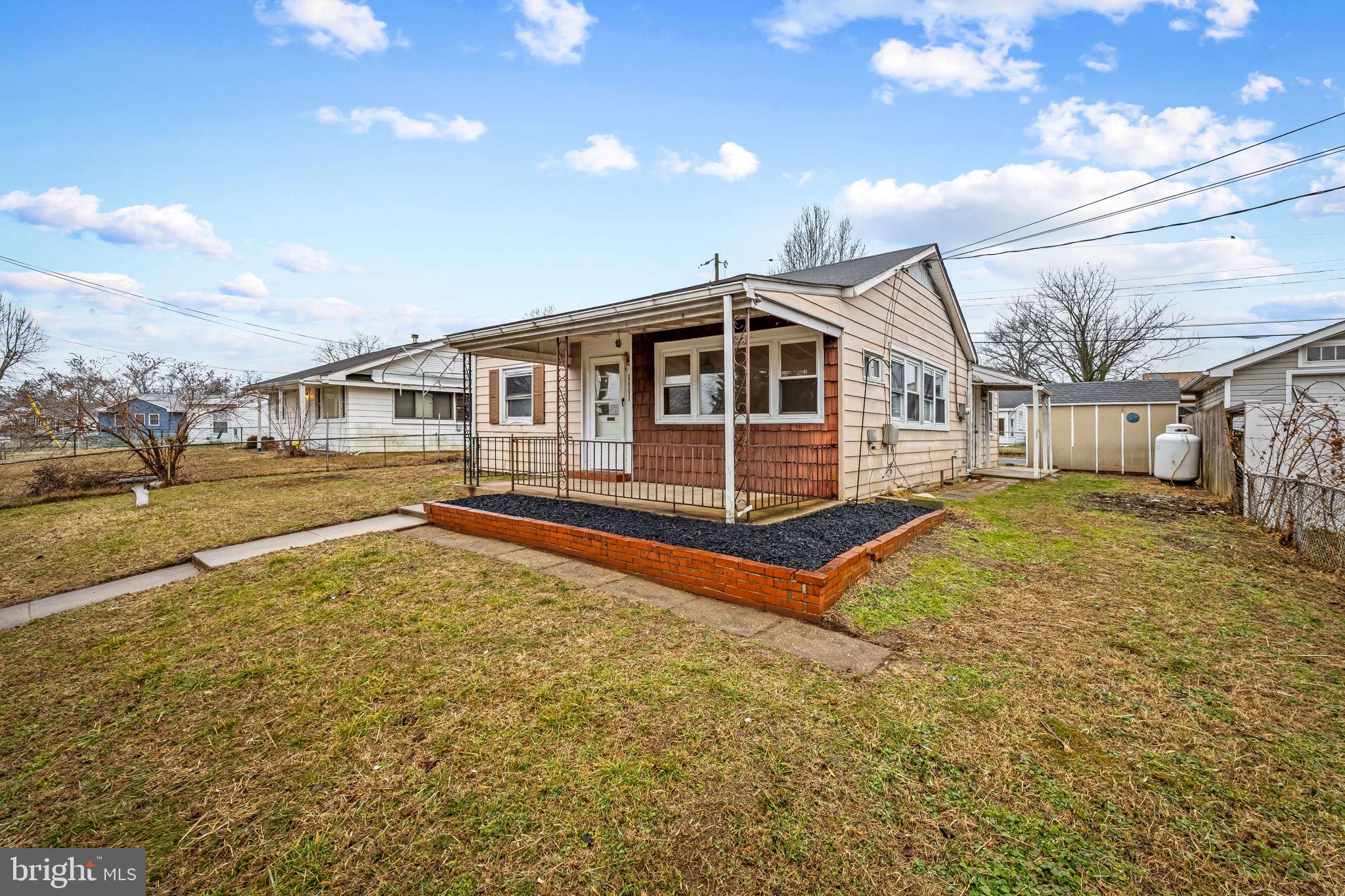 1318 WILSON POINT ROAD