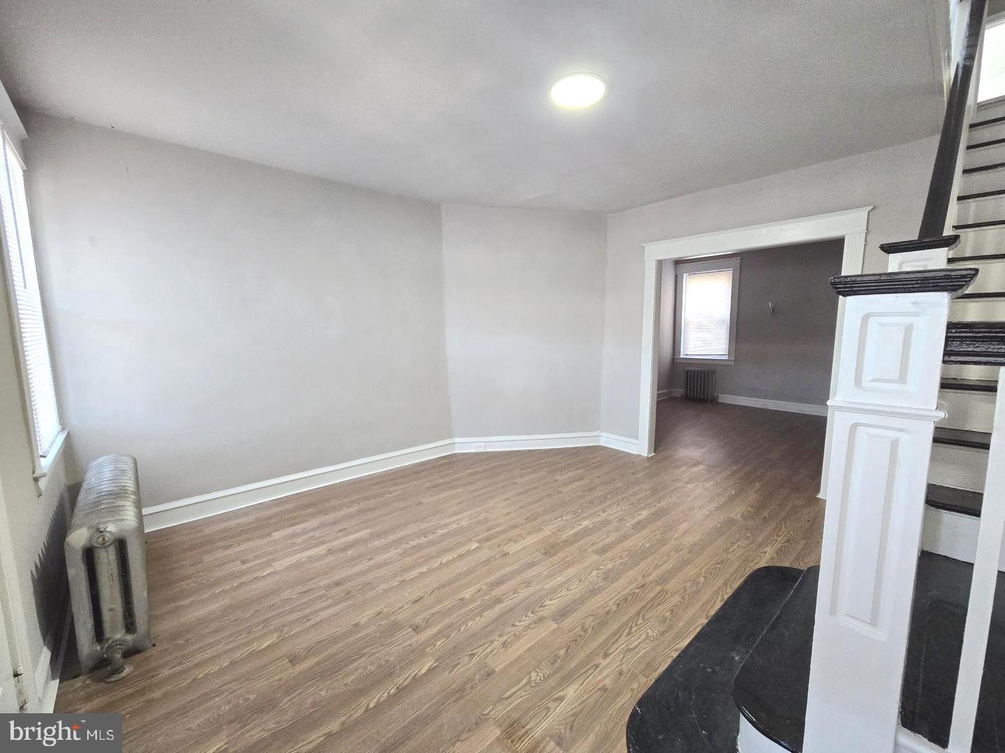 204 W DUNCANNON AVENUE