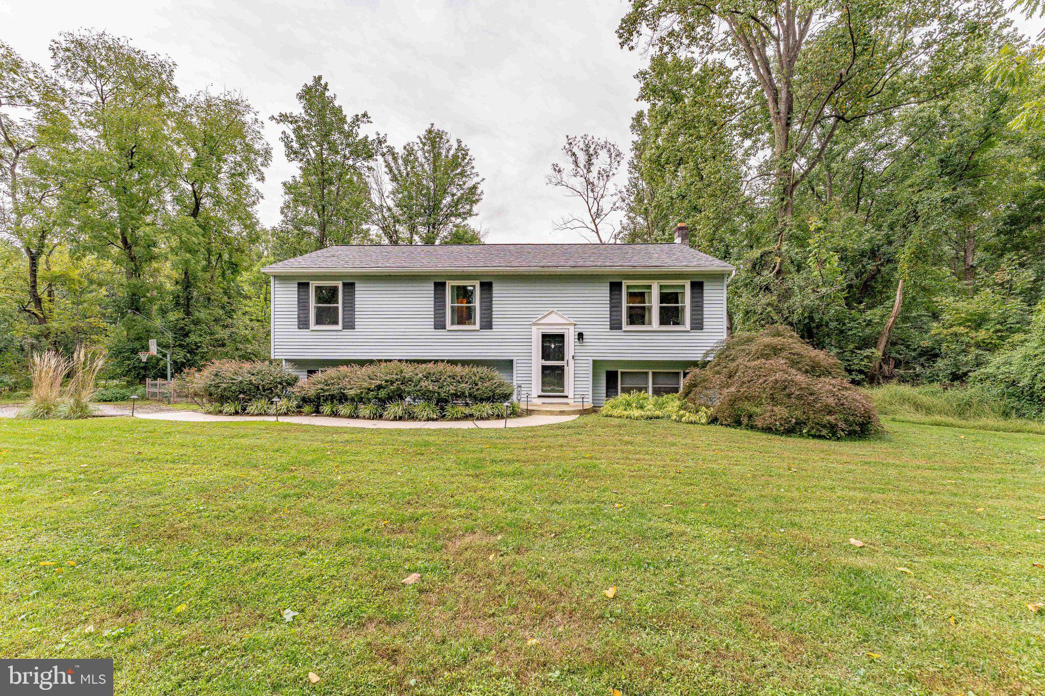 12 LANDOVER DRIVE