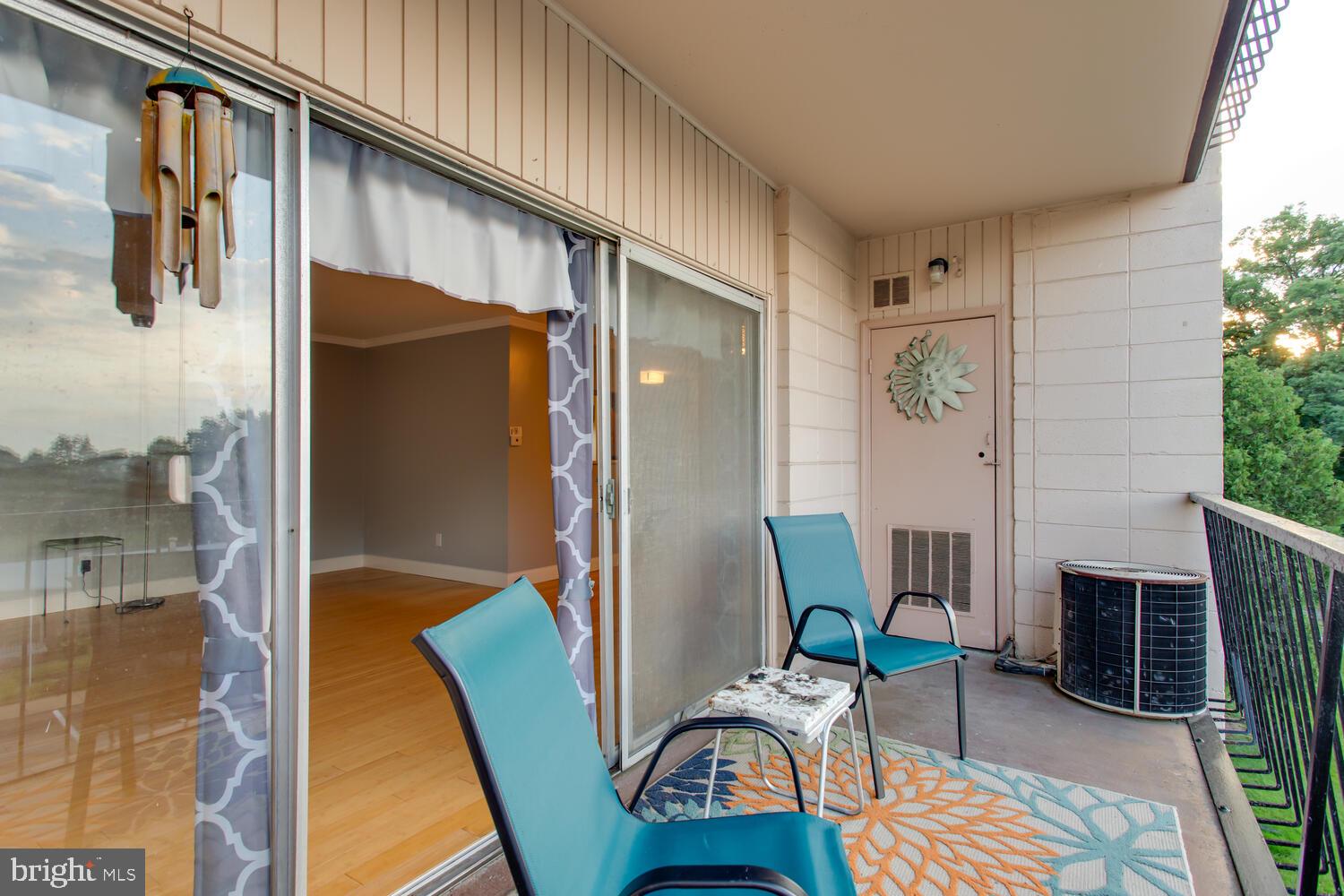 FRENCHMANS CREEK - Residential