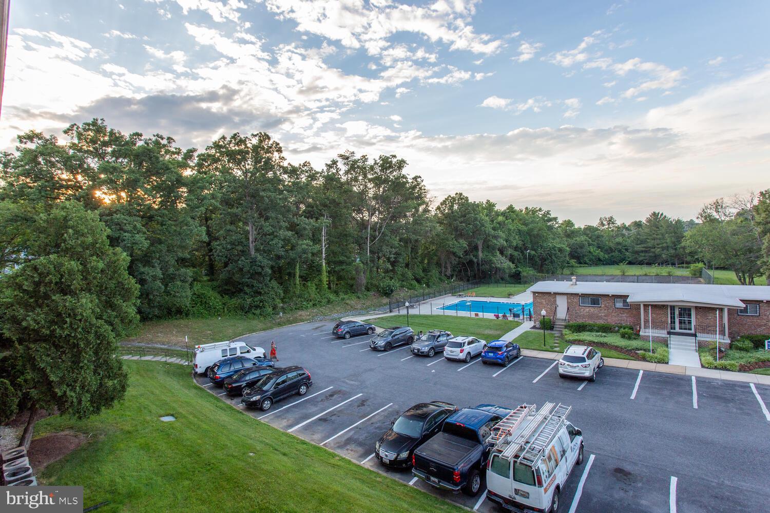 FRENCHMANS CREEK - Residential