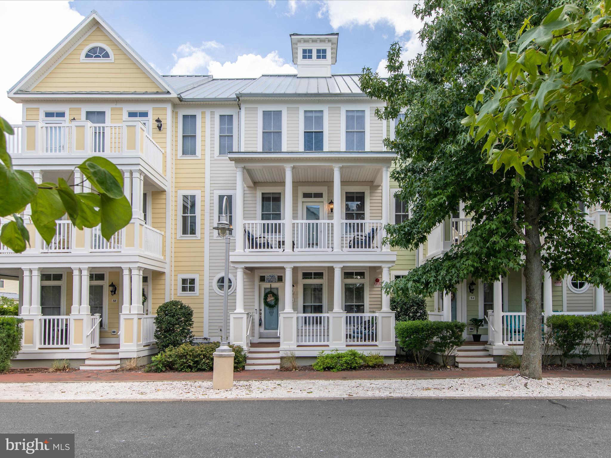 SUNSET ISLAND - Residential