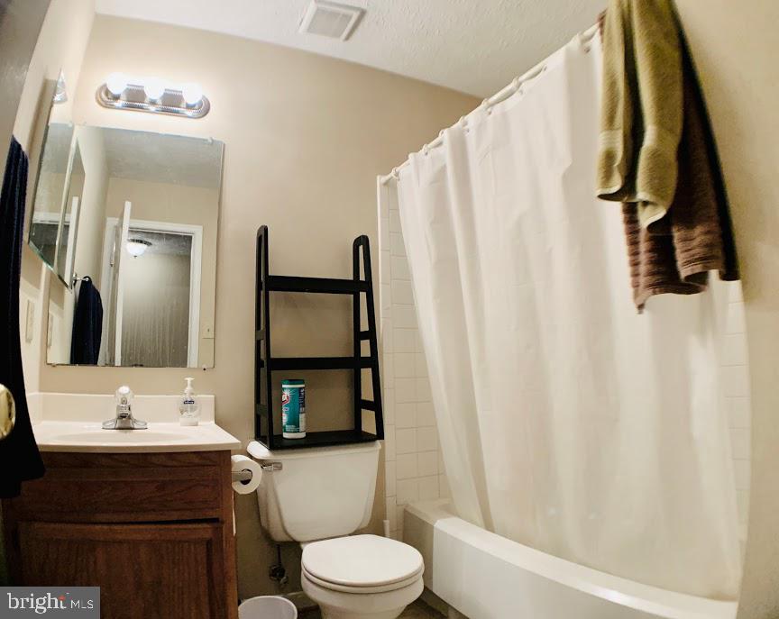 POTOMAC HILLS - Residential Lease