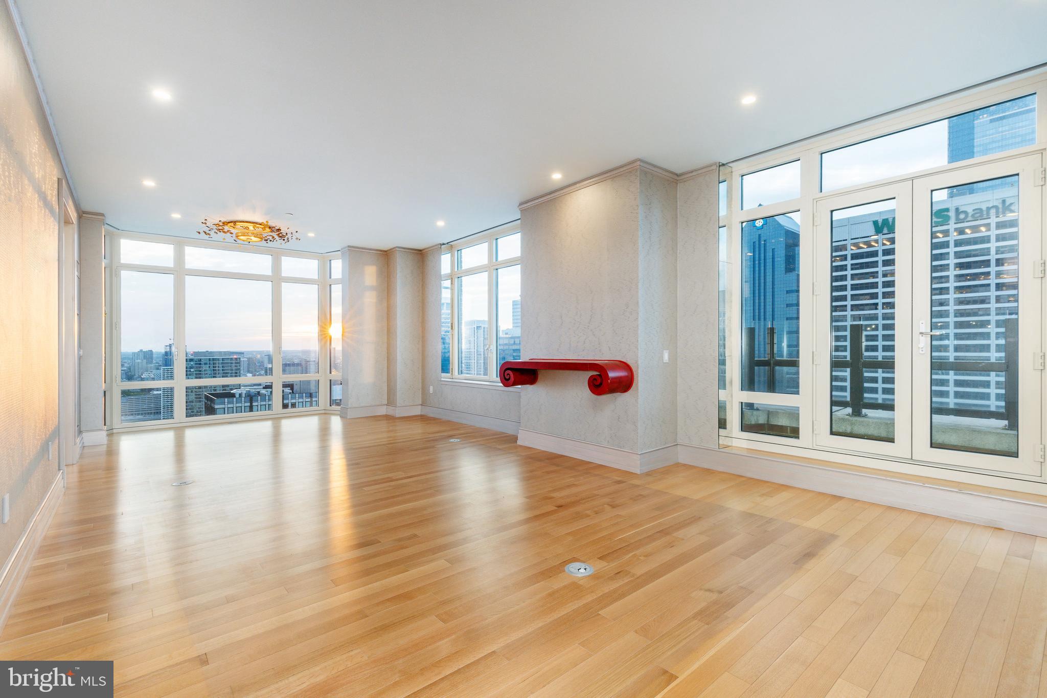 130 S 18TH STREET 3103