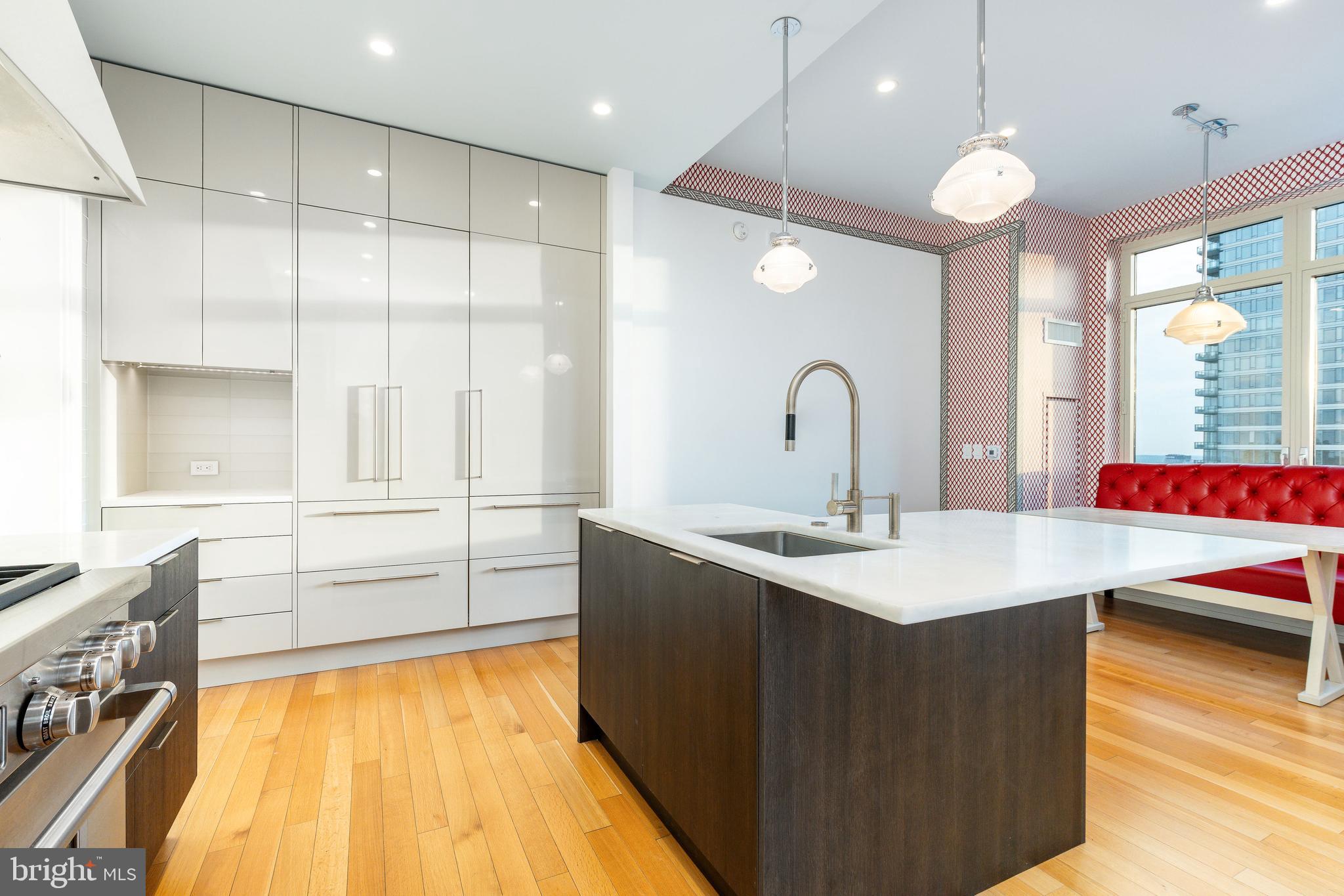 RITTENHOUSE SQUARE - Residential