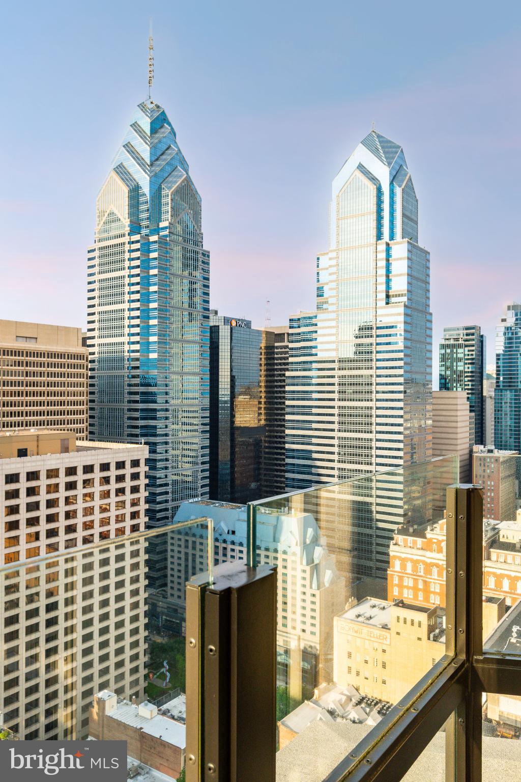RITTENHOUSE SQUARE - Residential