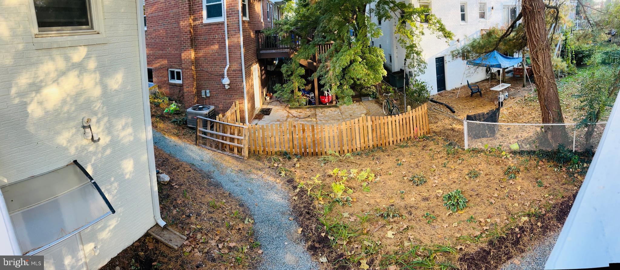 WOODSIDE - Residential