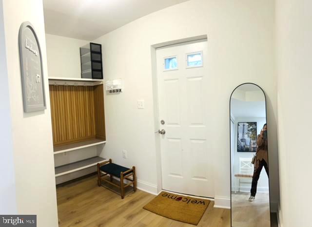 WOODSIDE - Residential