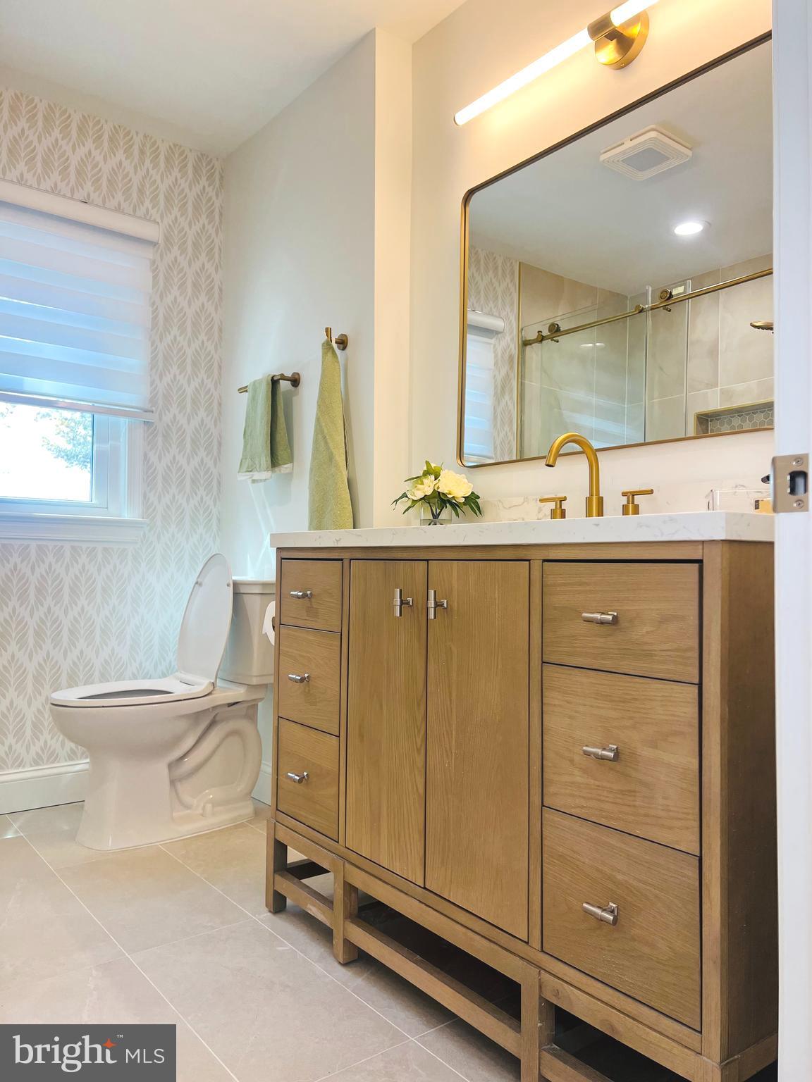 WOODSIDE - Residential