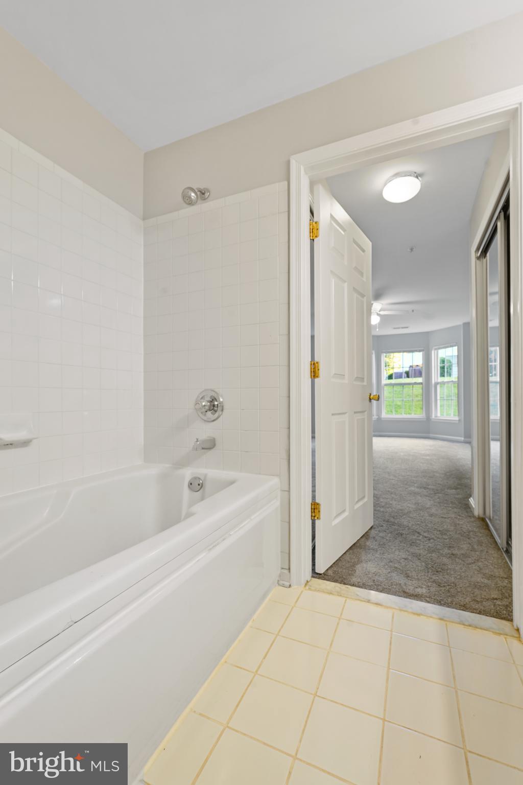 TIDEWATER COLONY - Residential Lease