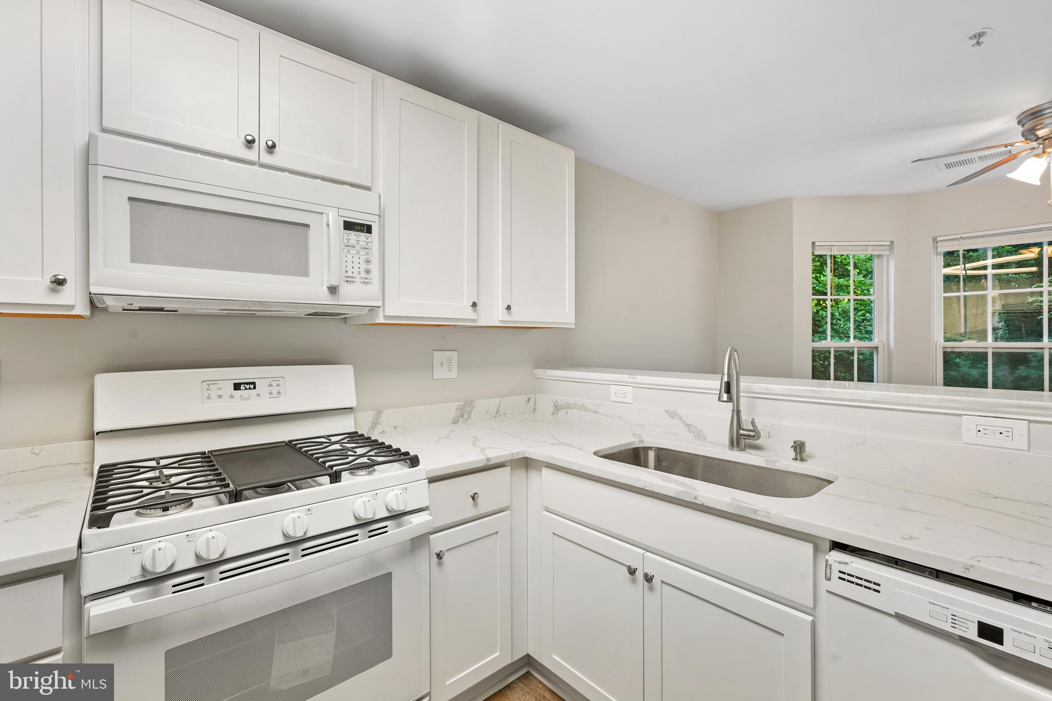 TIDEWATER COLONY - Residential Lease