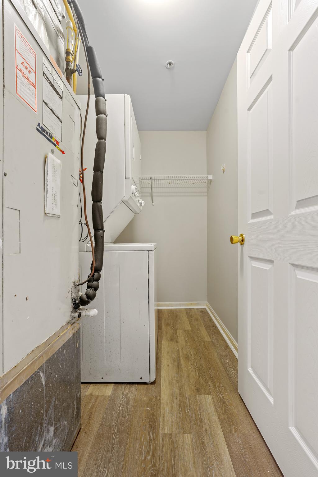 TIDEWATER COLONY - Residential Lease