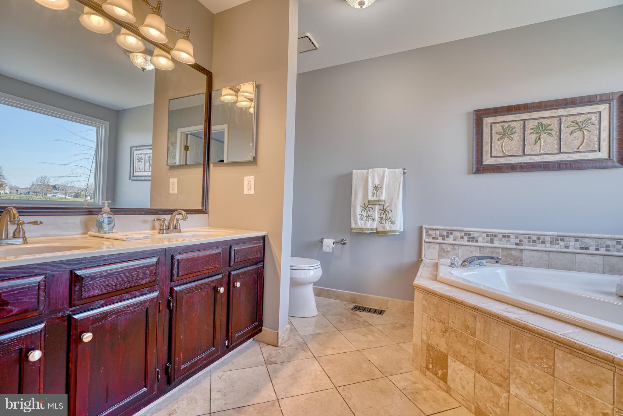 BAYVIEW ESTATES - Residential