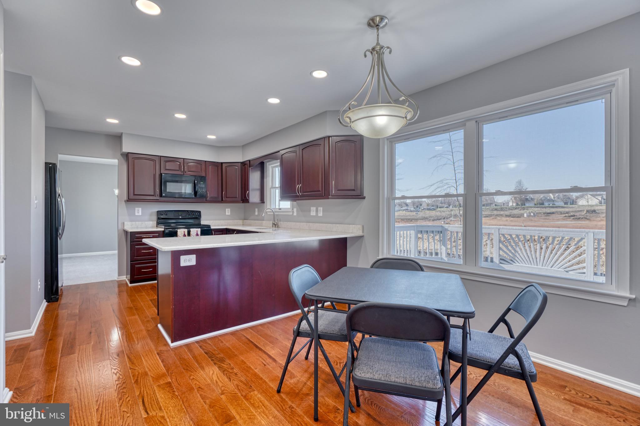 BAYVIEW ESTATES - Residential