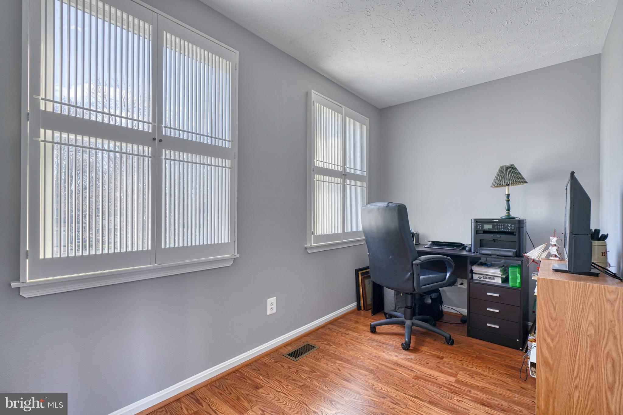 BAYVIEW ESTATES - Residential