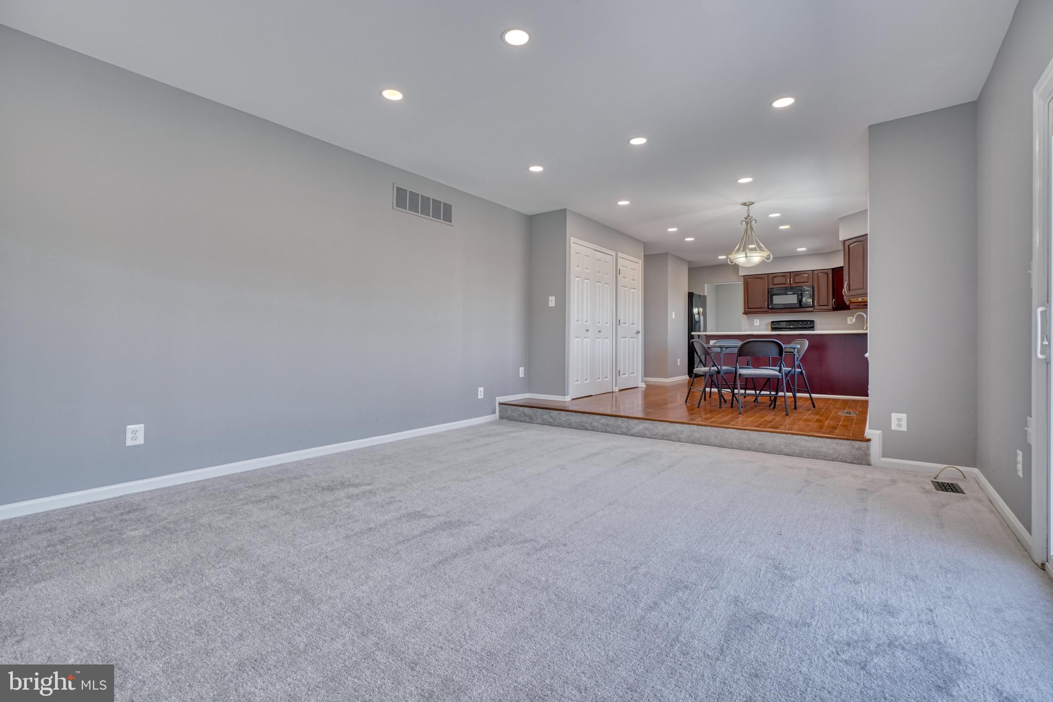 BAYVIEW ESTATES - Residential