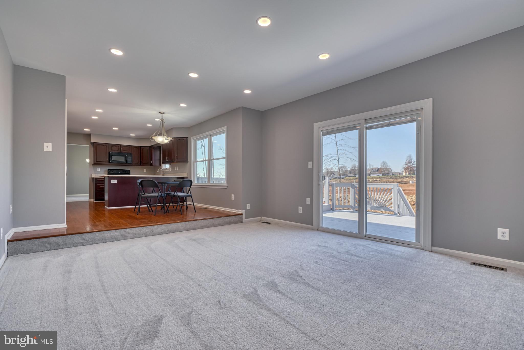 BAYVIEW ESTATES - Residential