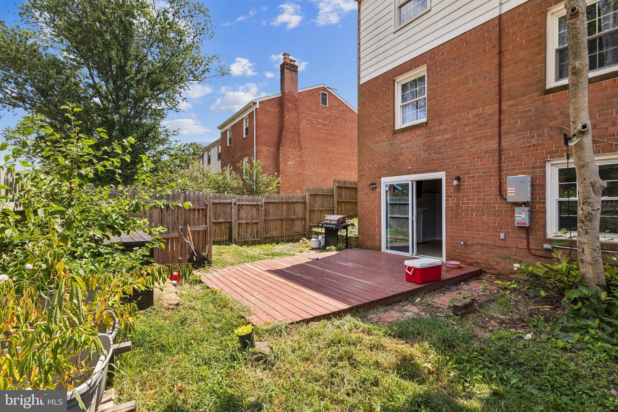 RIVERVIEW OVERLOOK - Residential