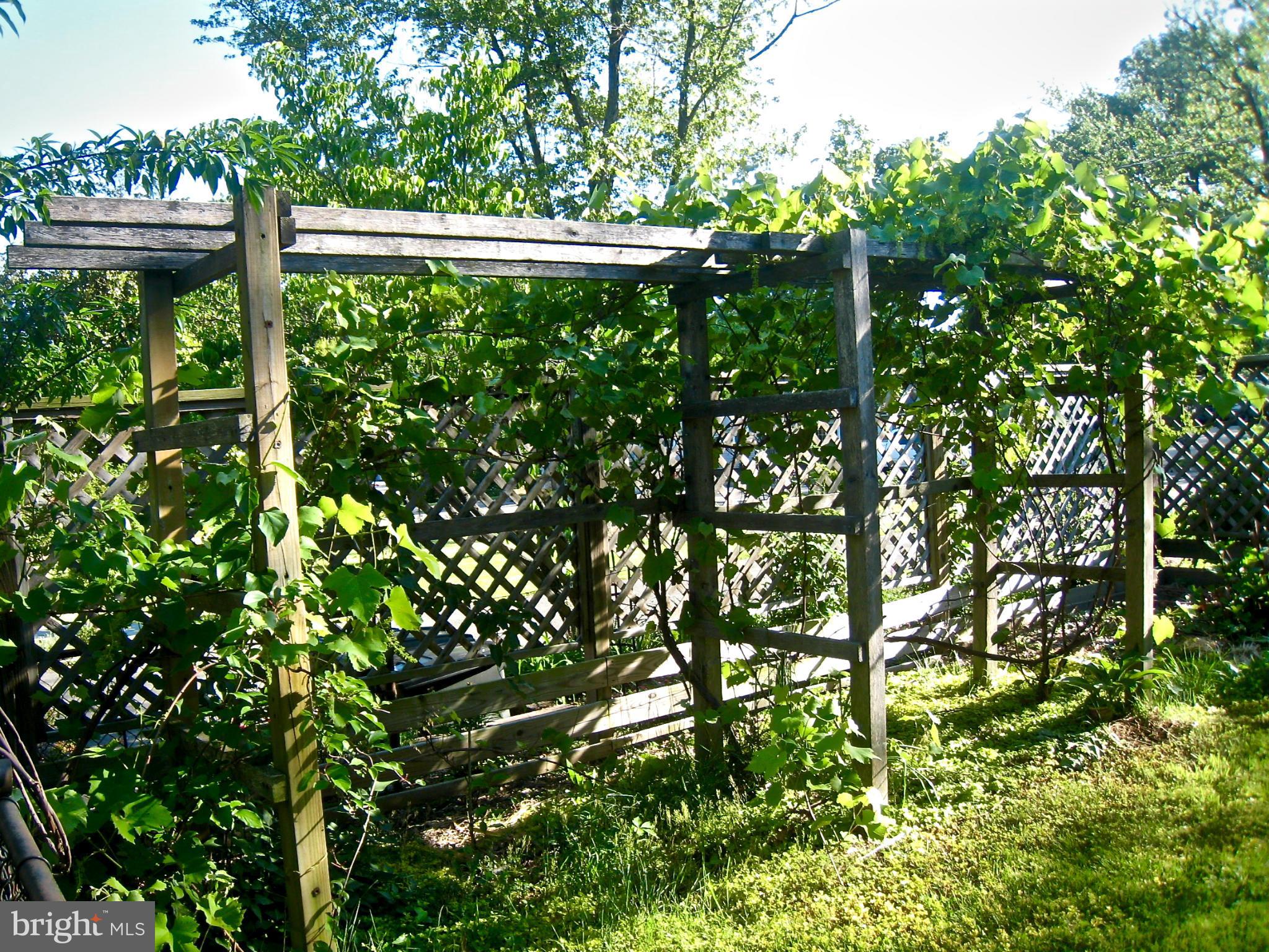 BROOKLAND ESTATES - Residential