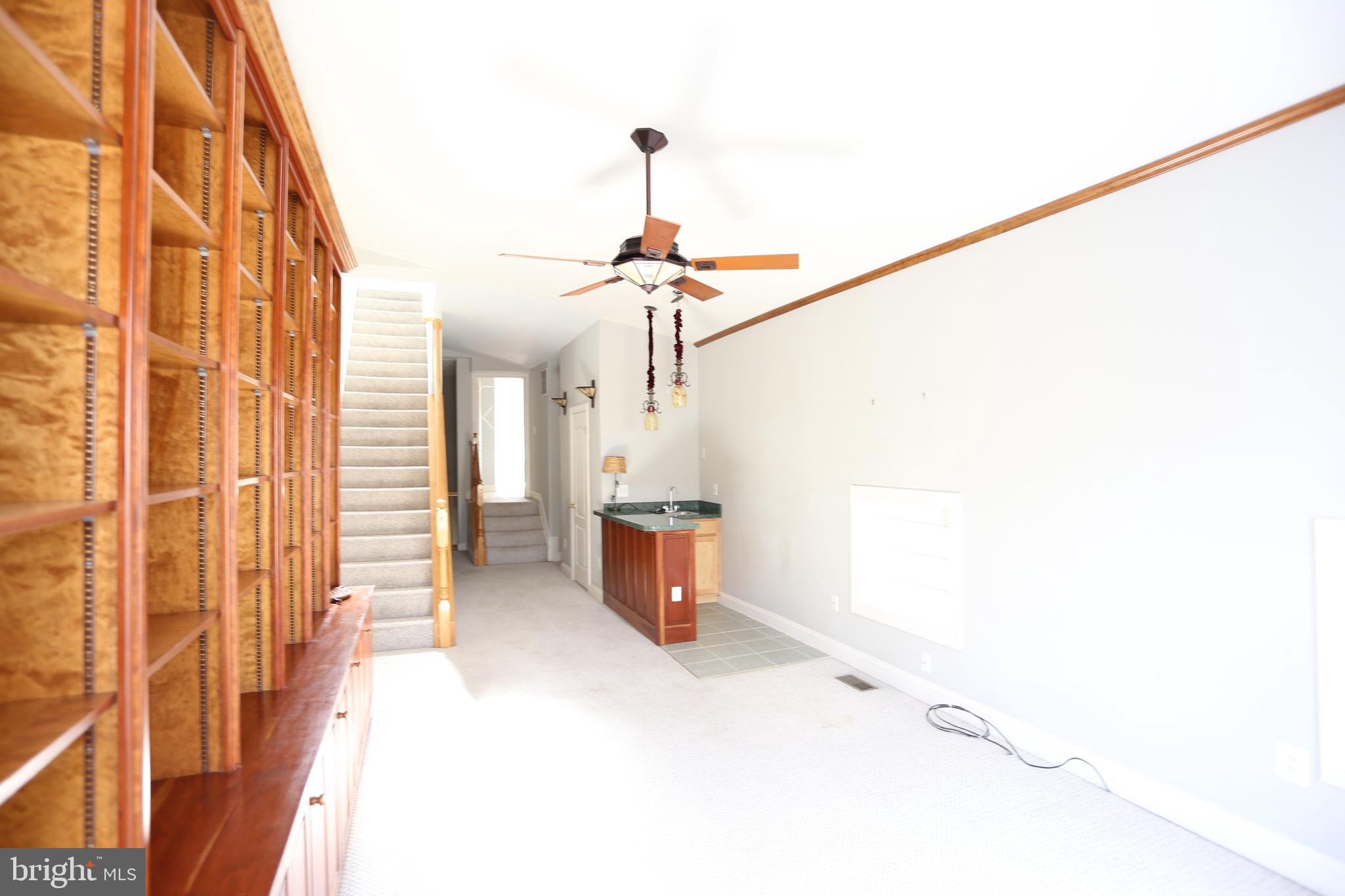 BUTCHERS HILL - Residential Lease