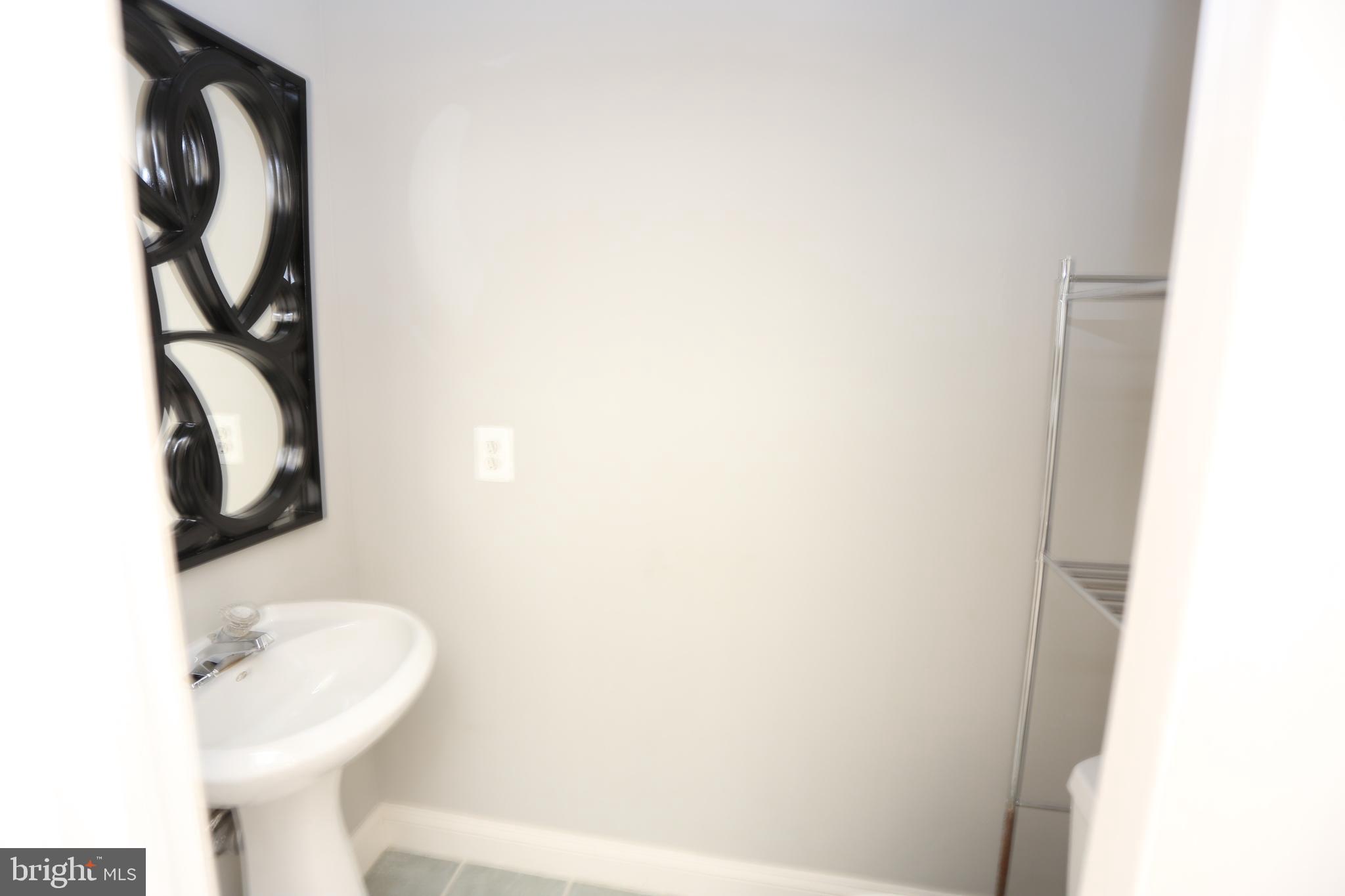 BUTCHERS HILL - Residential Lease