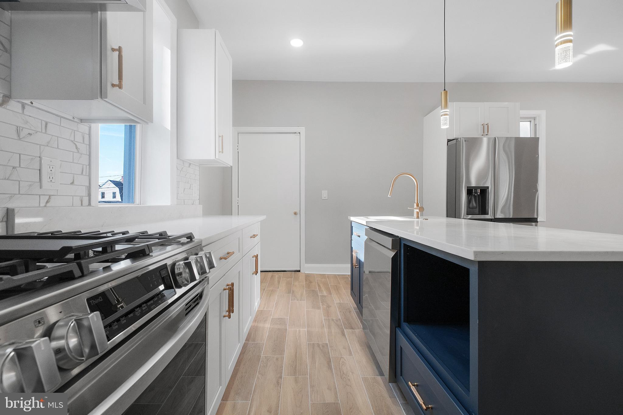 DORCHESTER - Residential