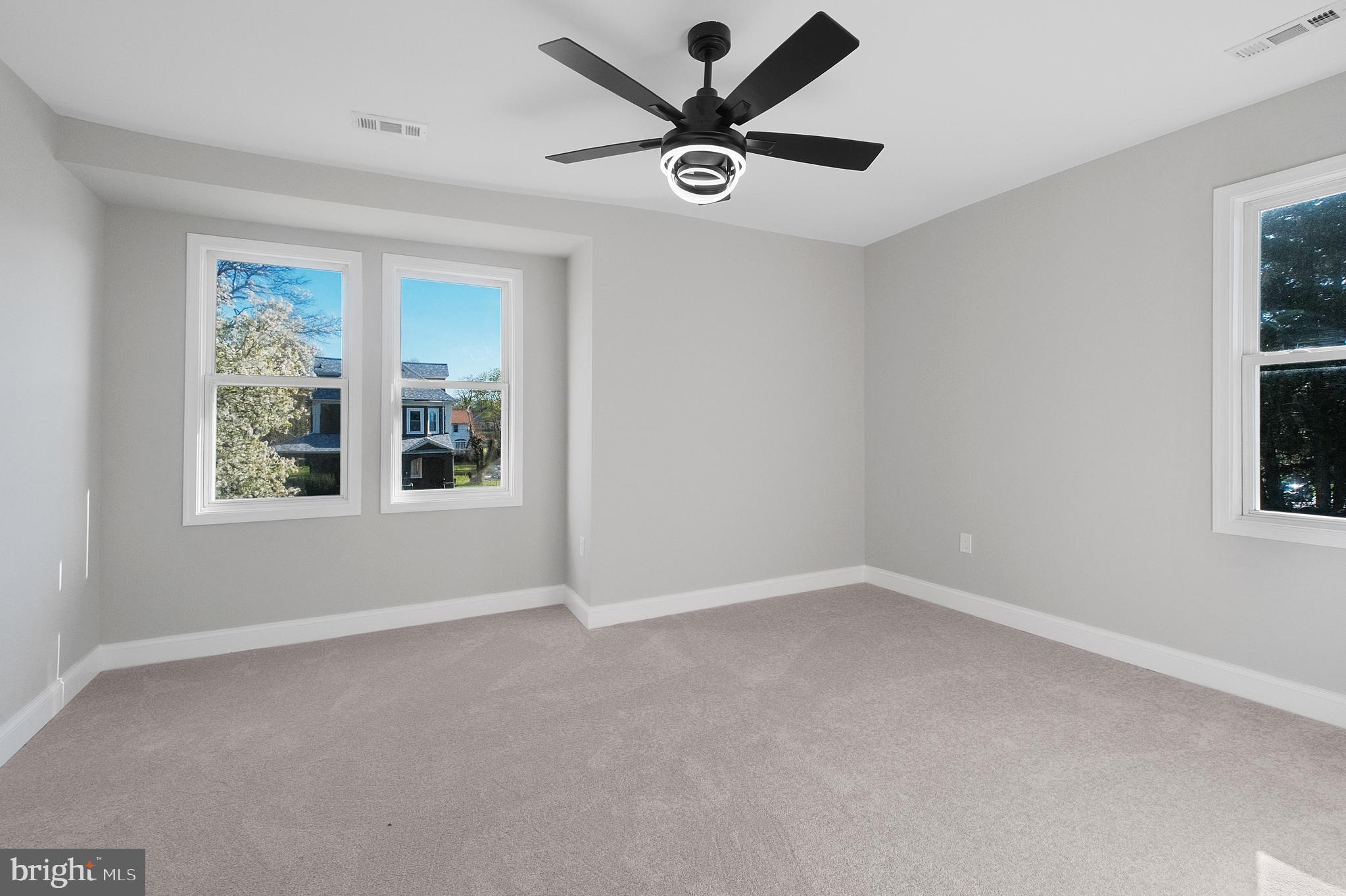 DORCHESTER - Residential