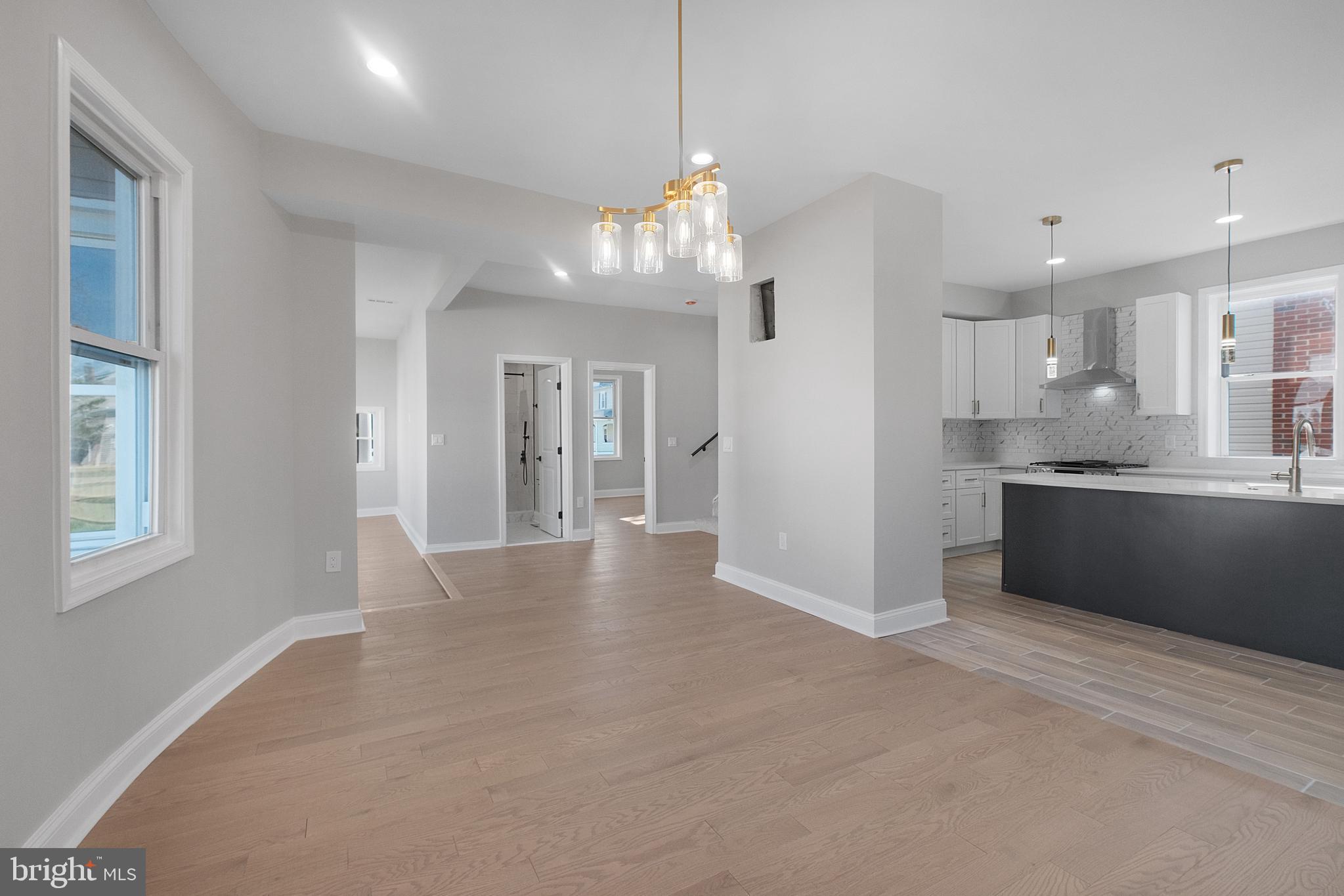 DORCHESTER - Residential