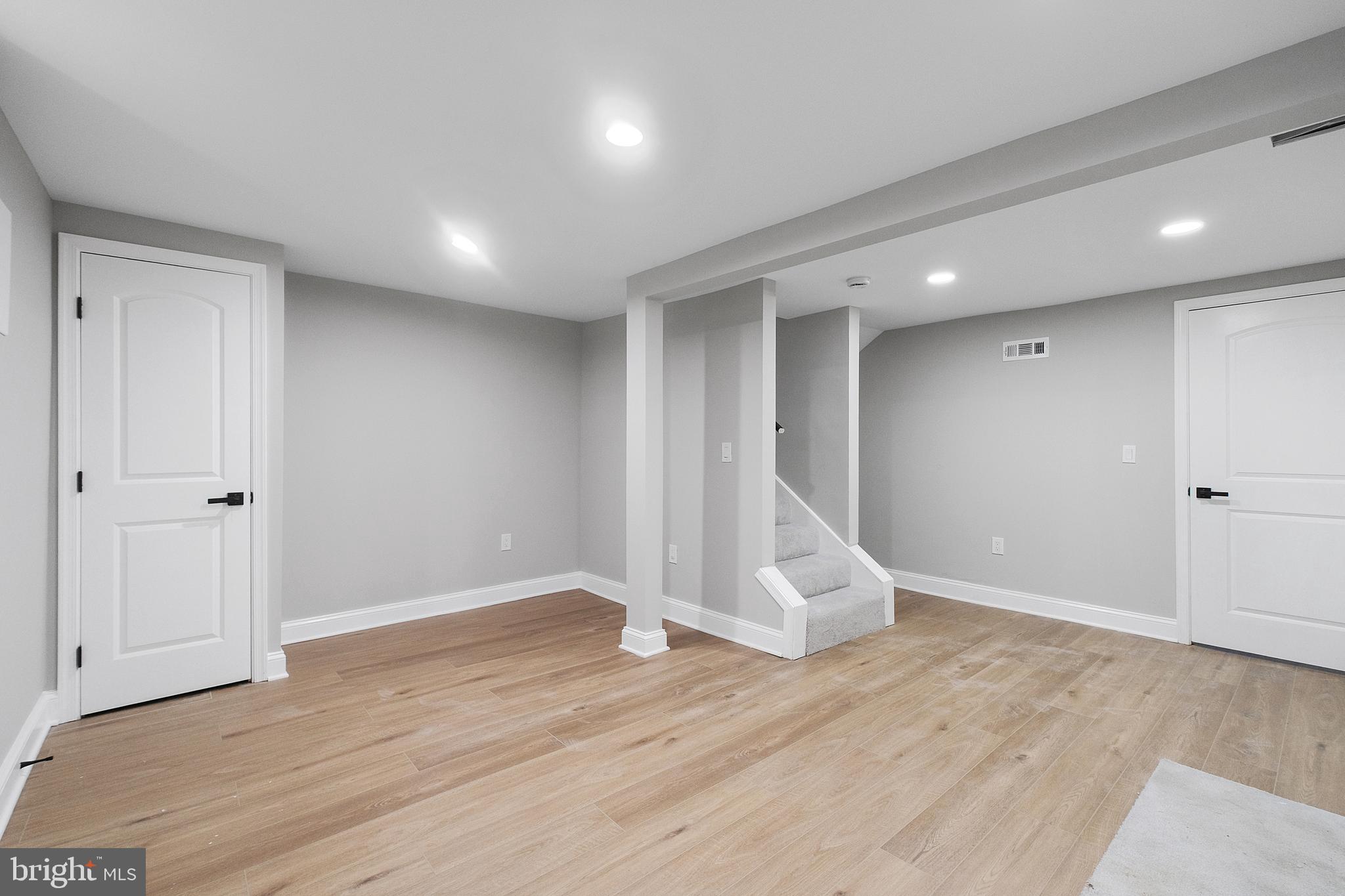 DORCHESTER - Residential