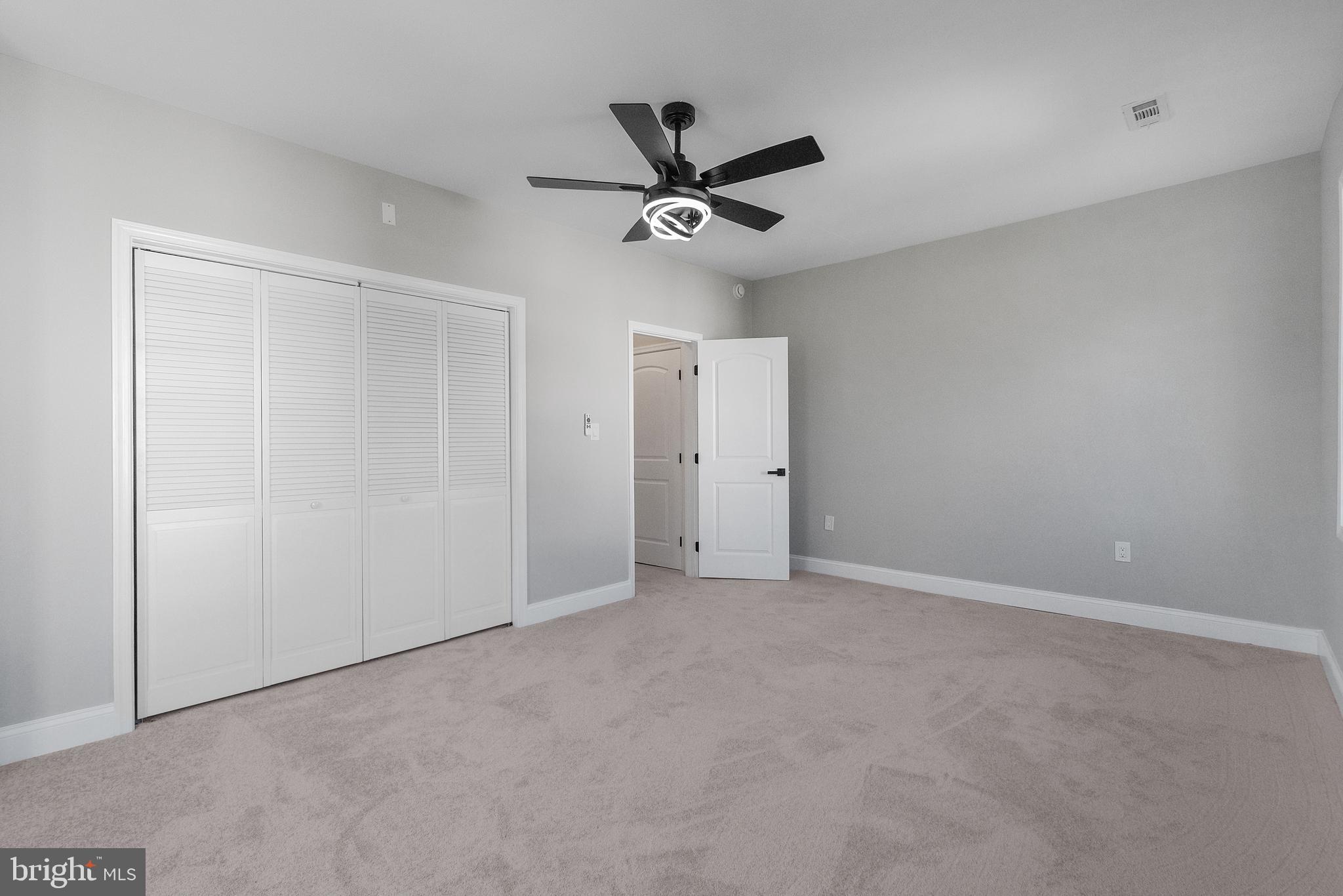 DORCHESTER - Residential