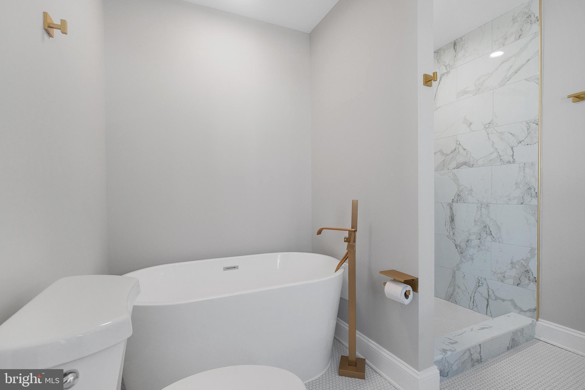 DORCHESTER - Residential