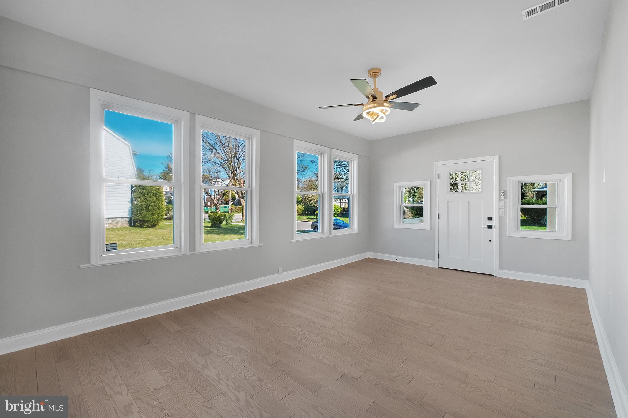 DORCHESTER - Residential