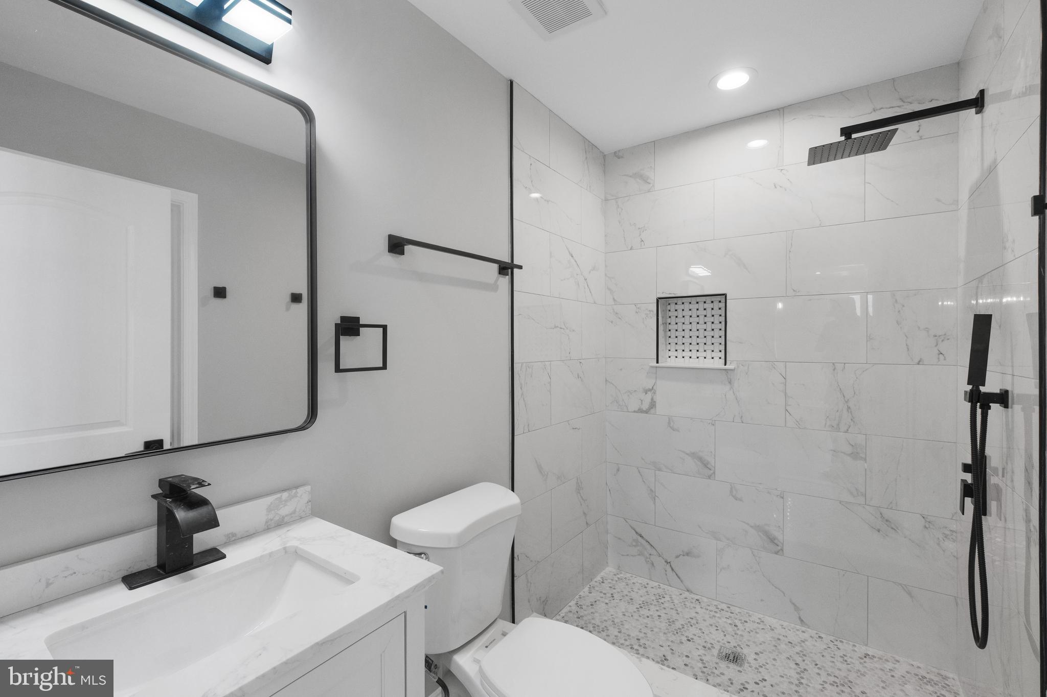 DORCHESTER - Residential