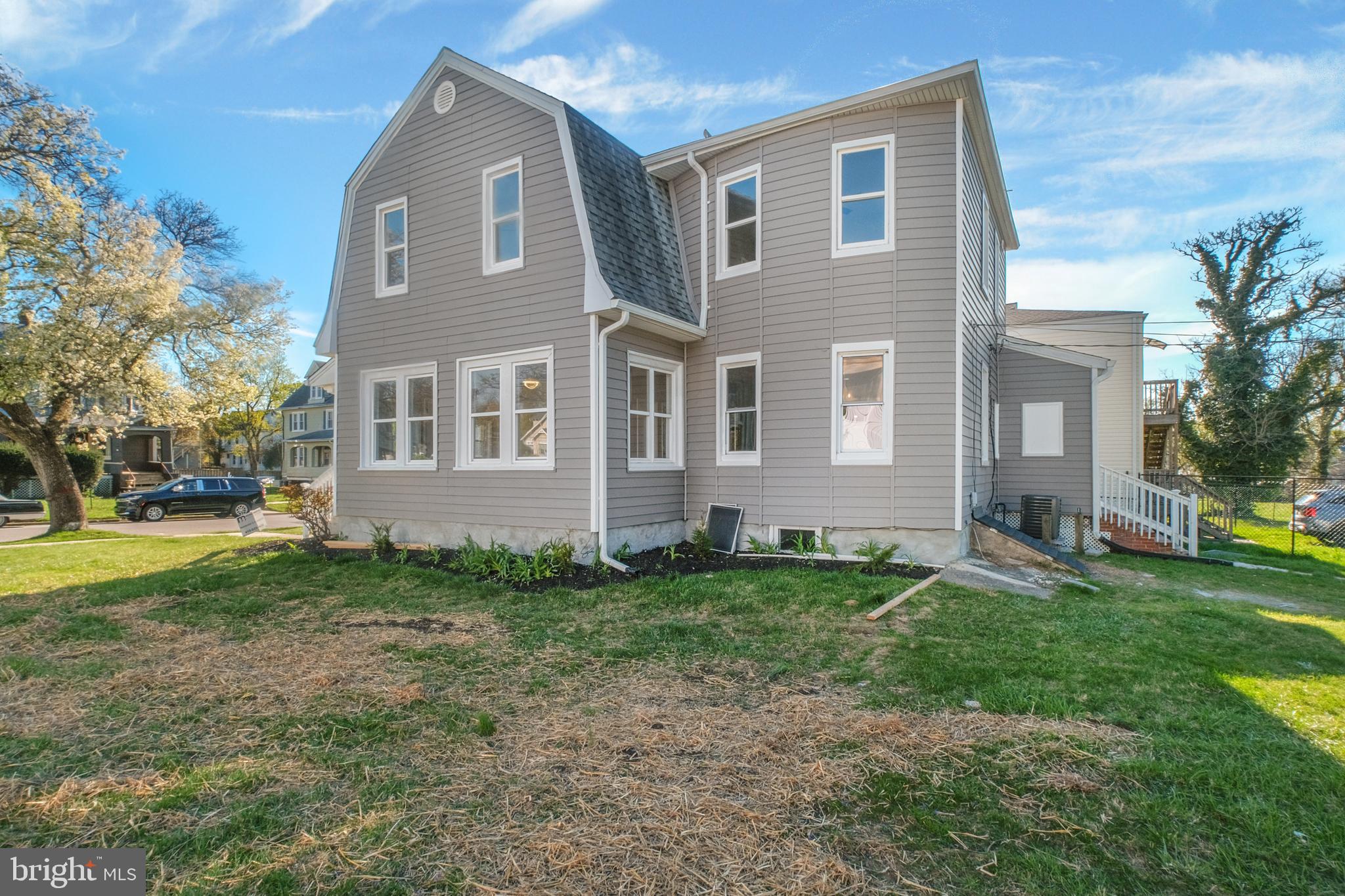 DORCHESTER - Residential