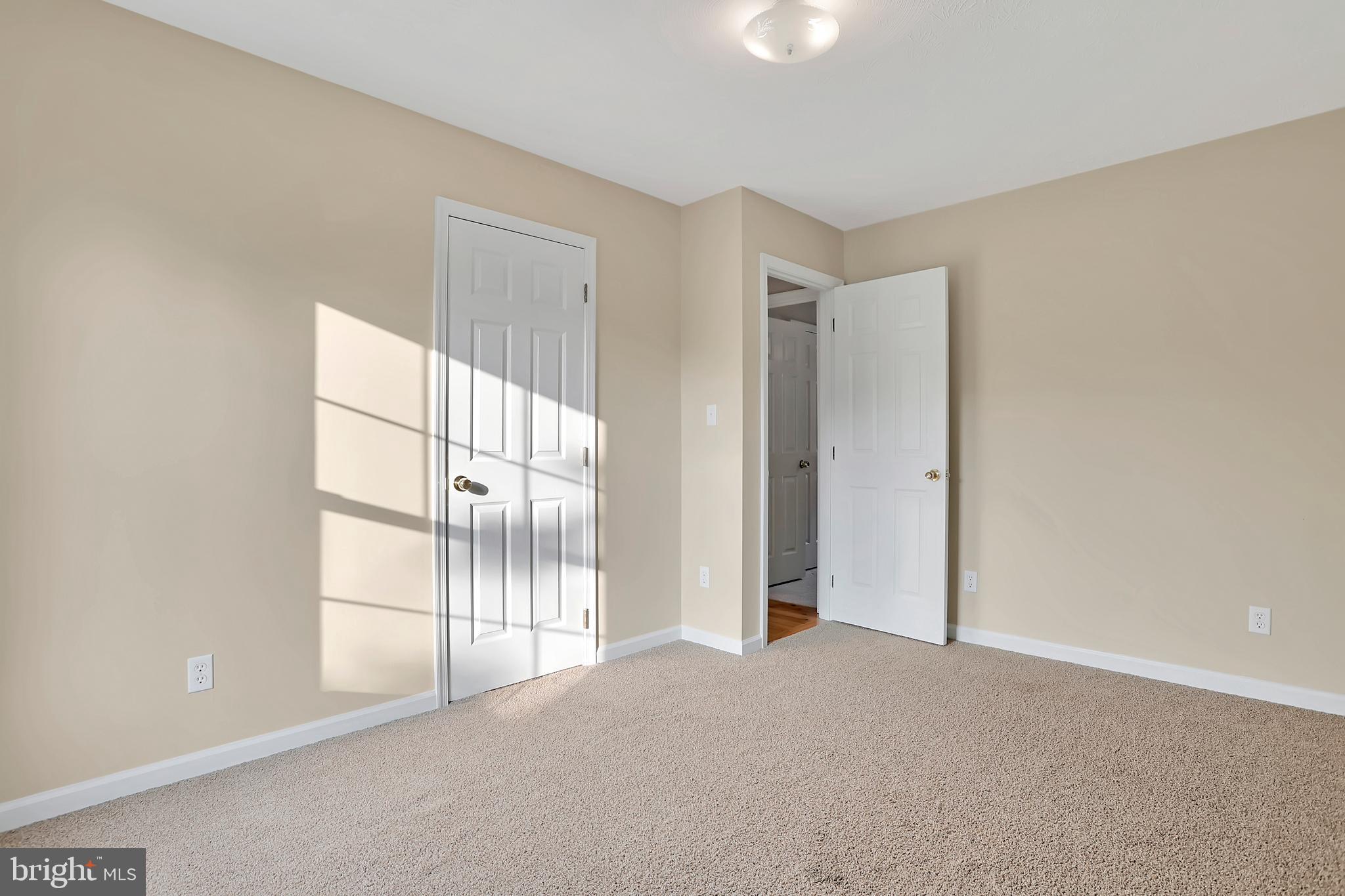 JEFFERSON VILLAGE - Residential