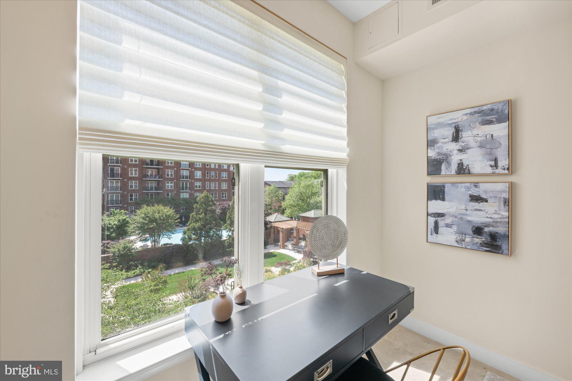 PARK POTOMAC - Residential
