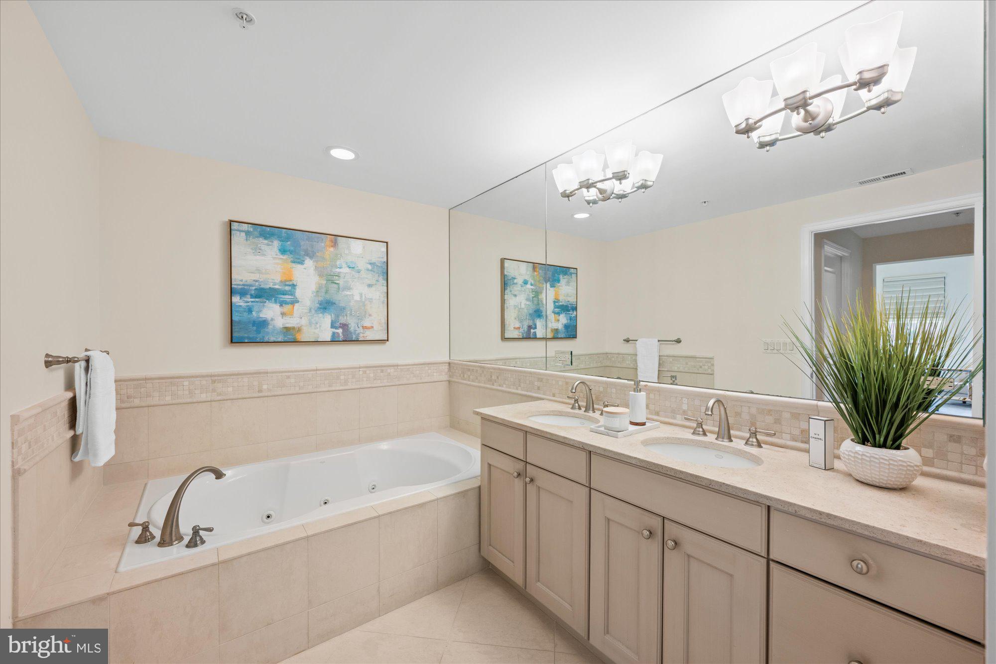 PARK POTOMAC - Residential