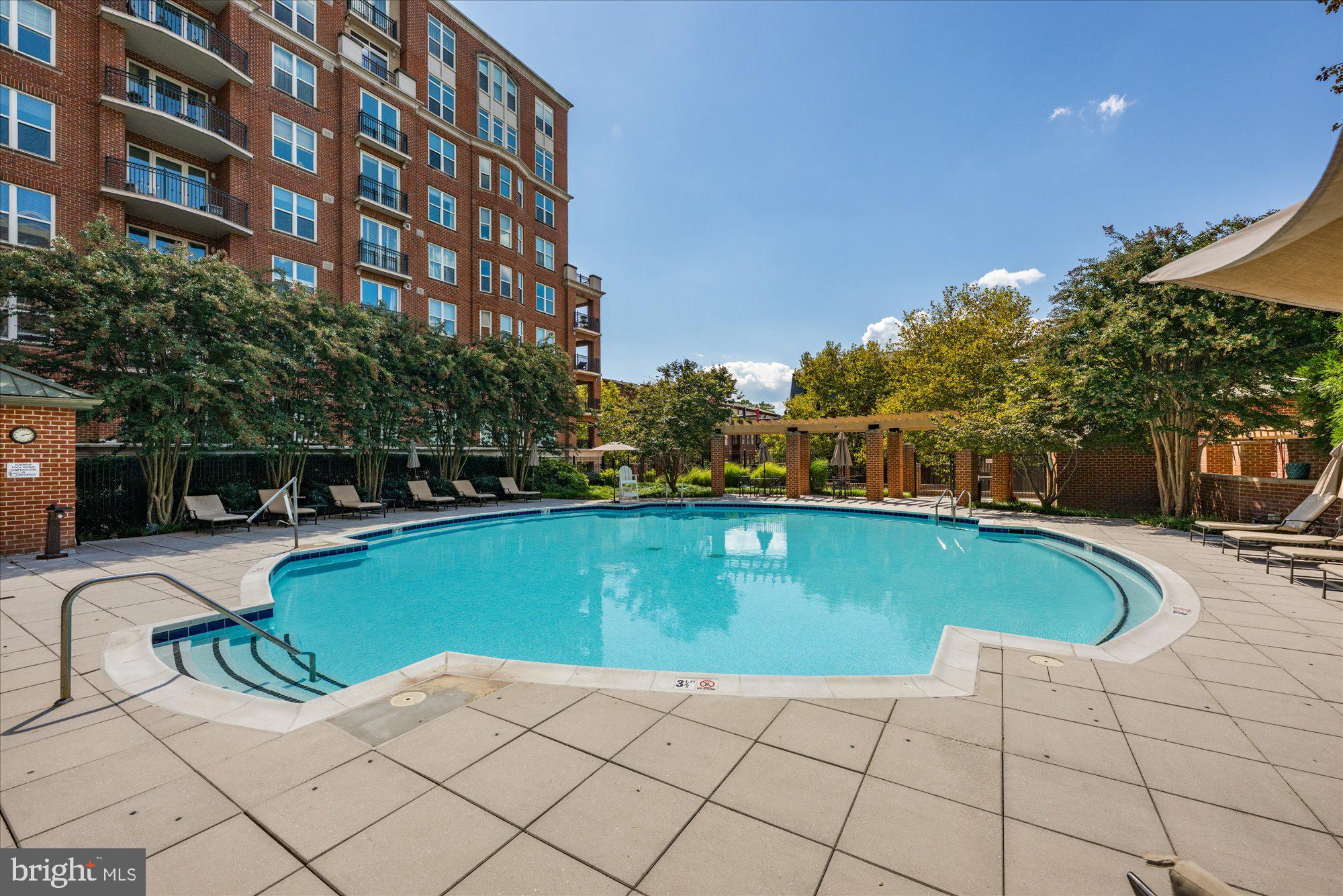 PARK POTOMAC - Residential