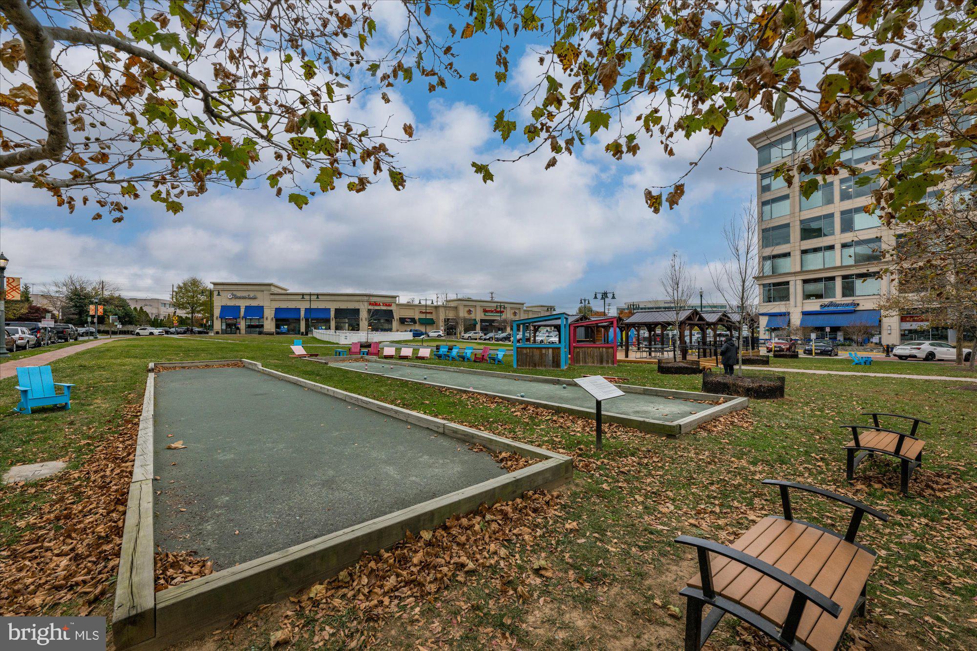 PARK POTOMAC - Residential