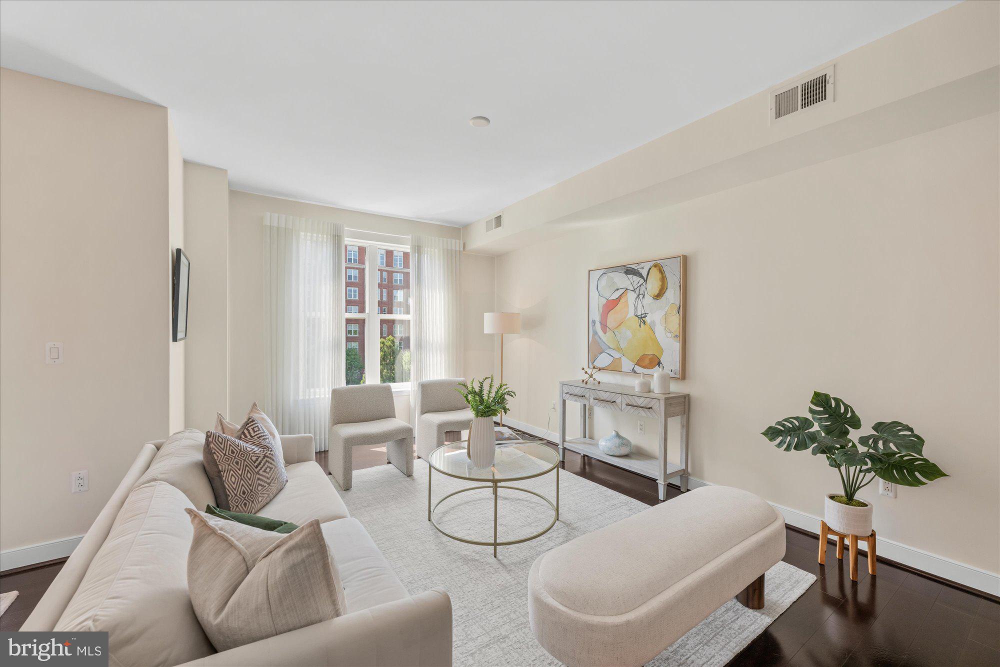 PARK POTOMAC - Residential